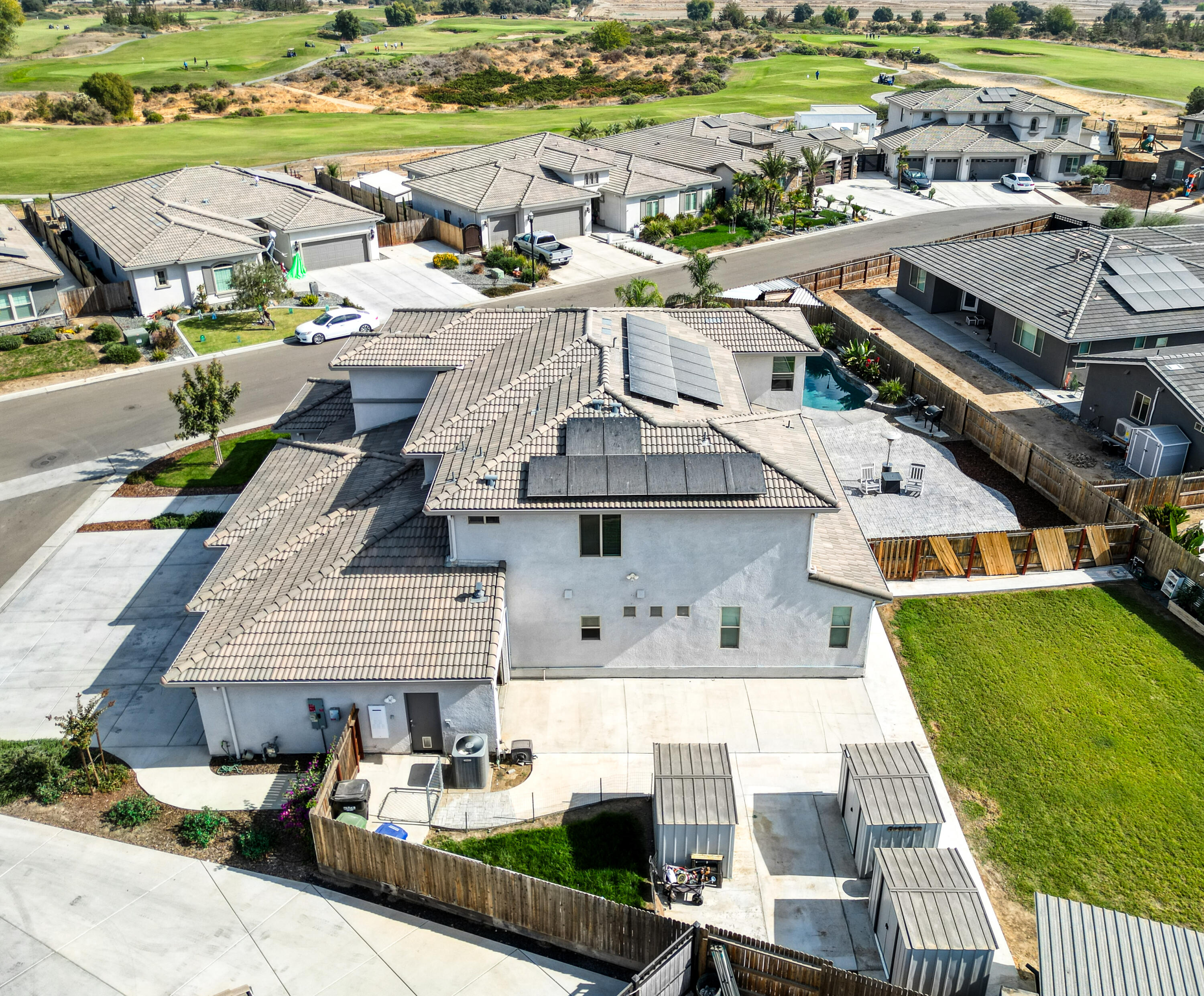 1267 Gold King Place Cir, Dinuba, CA 93618