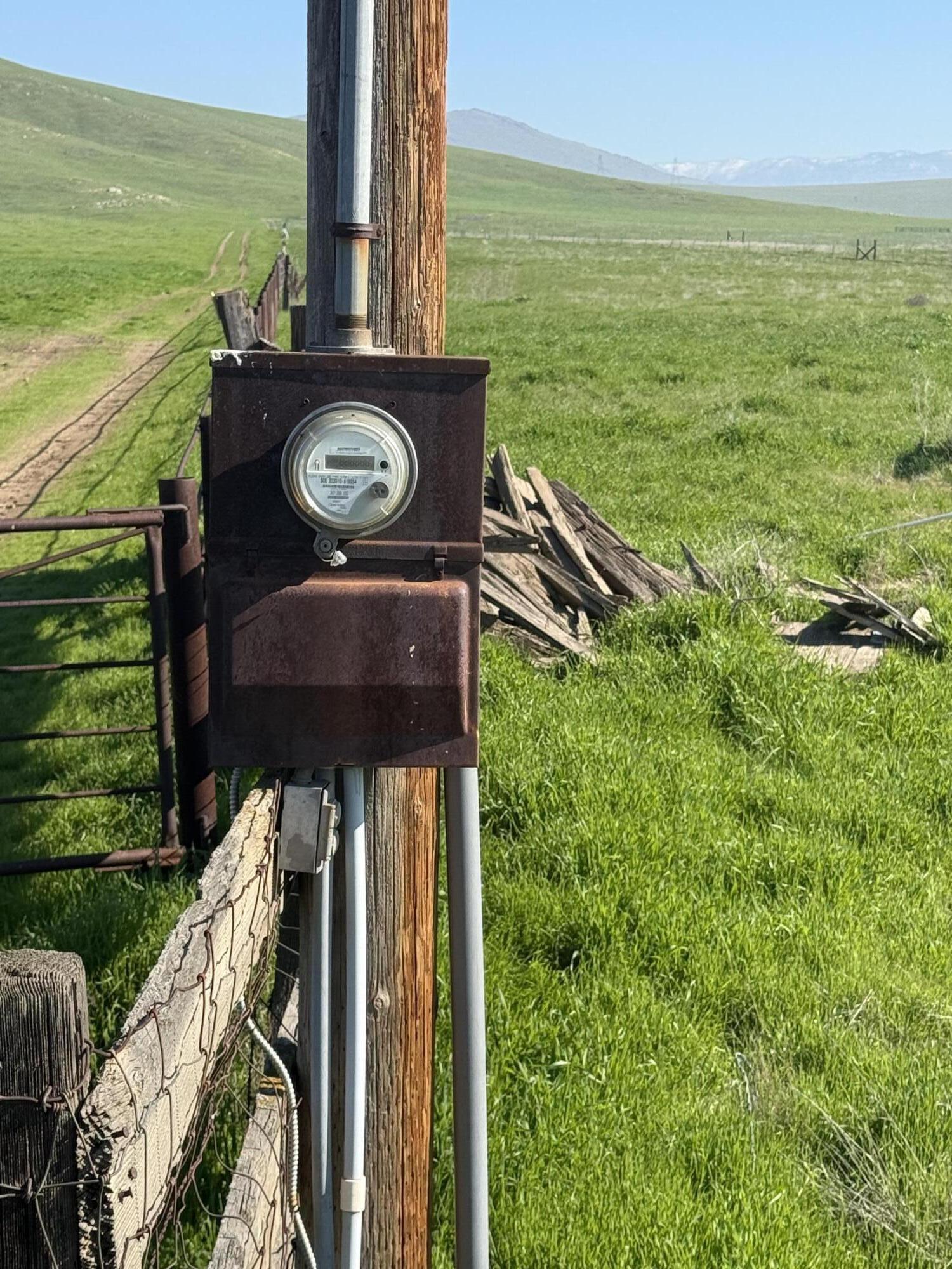 0 Old Stage Rd, Terra Bella, CA 93270