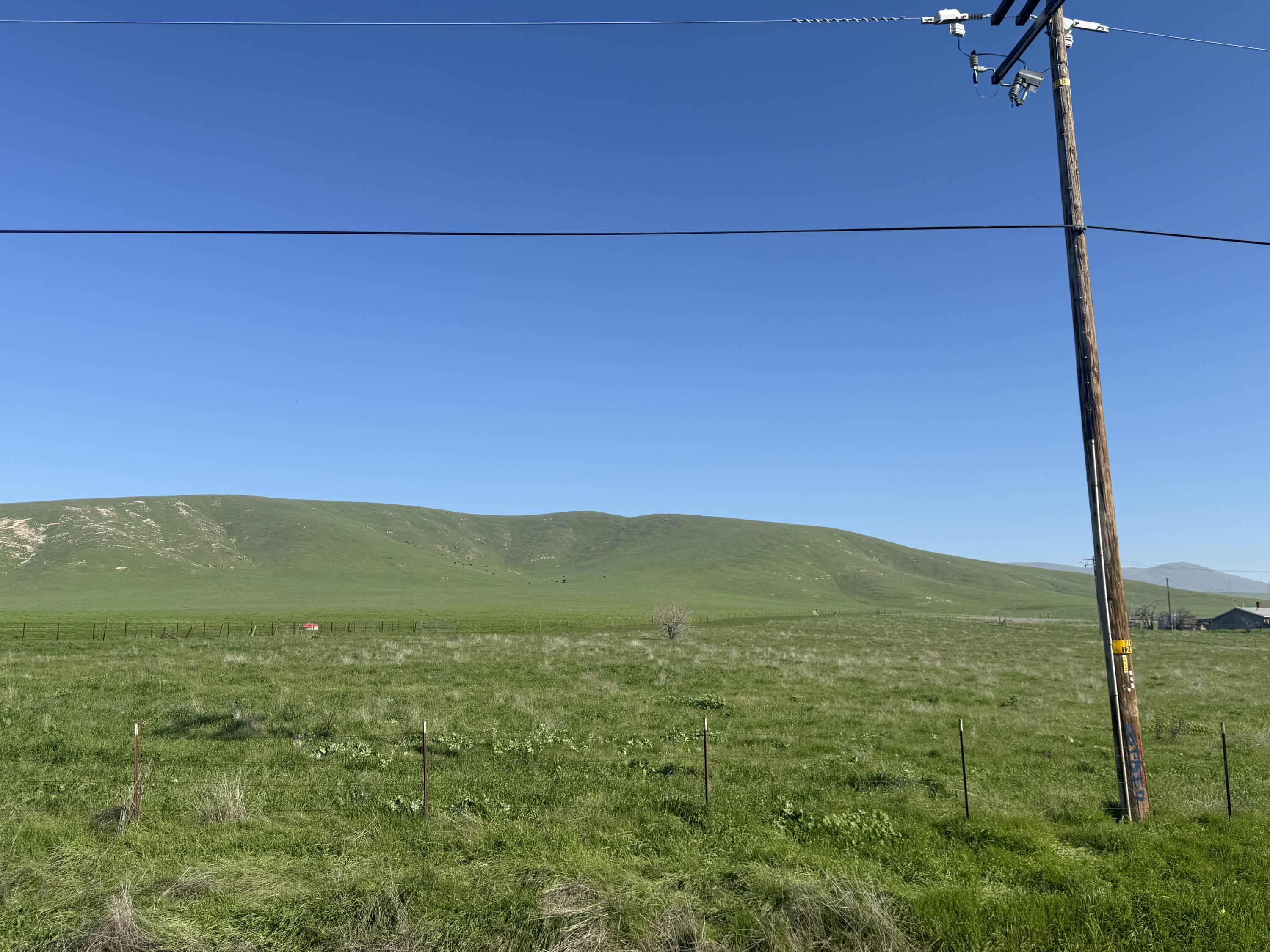 0 Old Stage Rd, Terra Bella, CA 93270