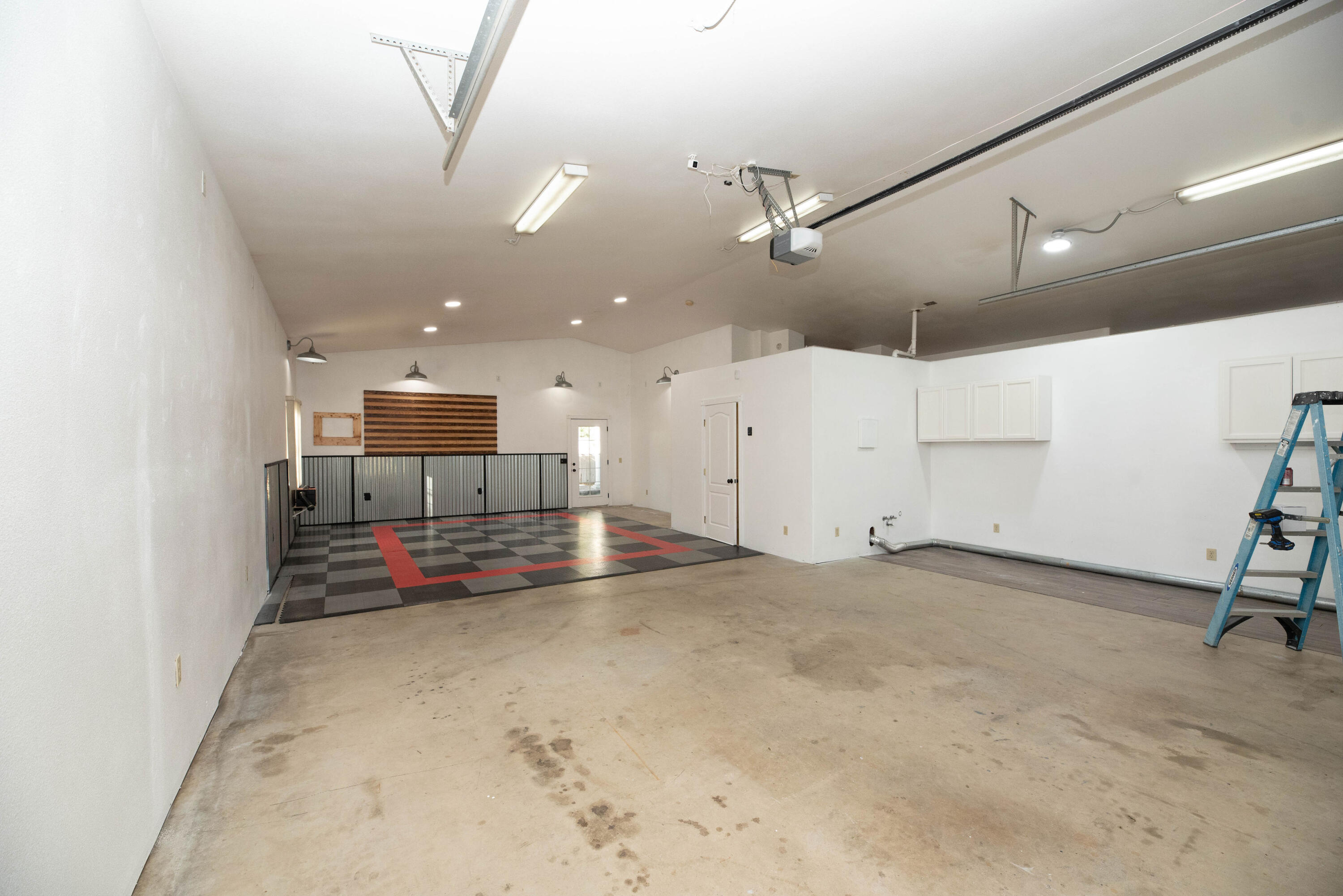 1401 S Cotta St, Visalia, CA 93292