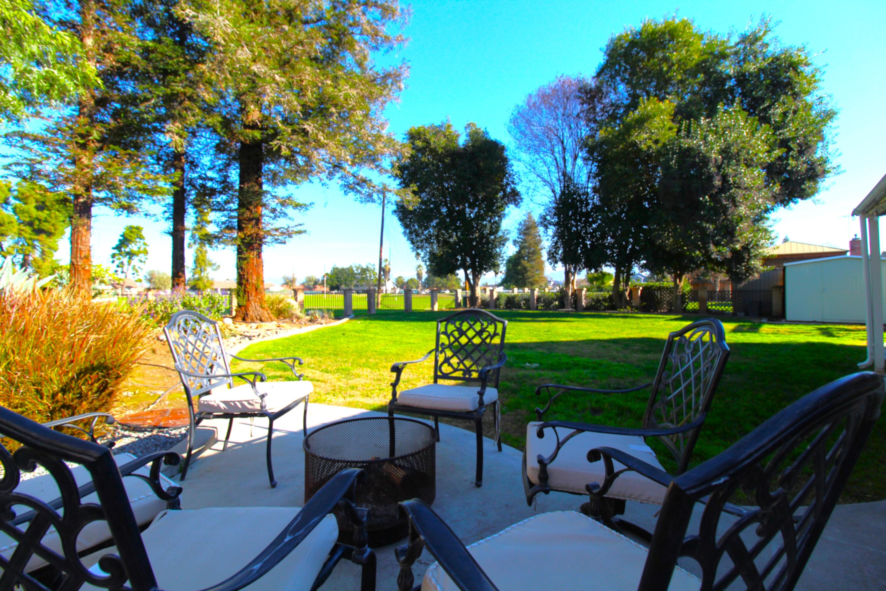 711 W Pine St, Exeter, CA 93221