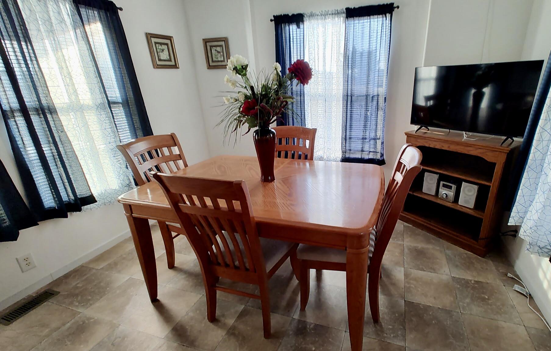 314 N Albert #132, Exeter, CA 93221