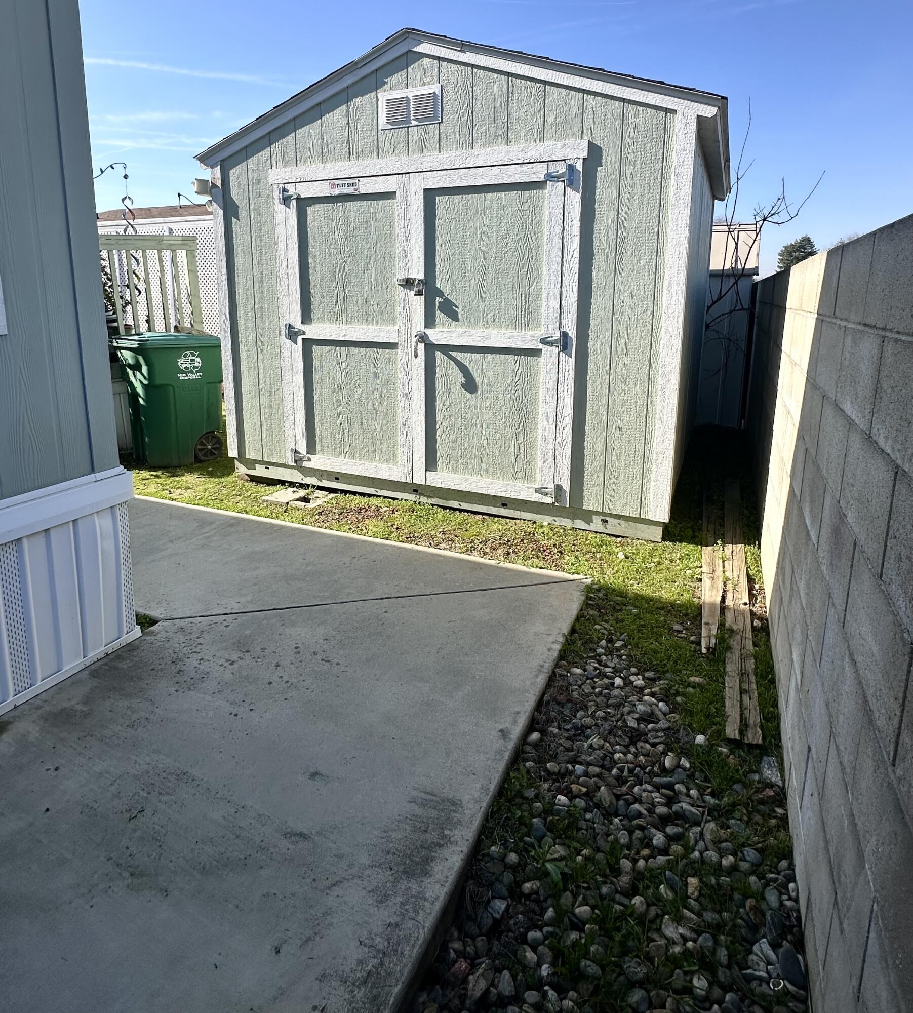 314 N Albert #132, Exeter, CA 93221