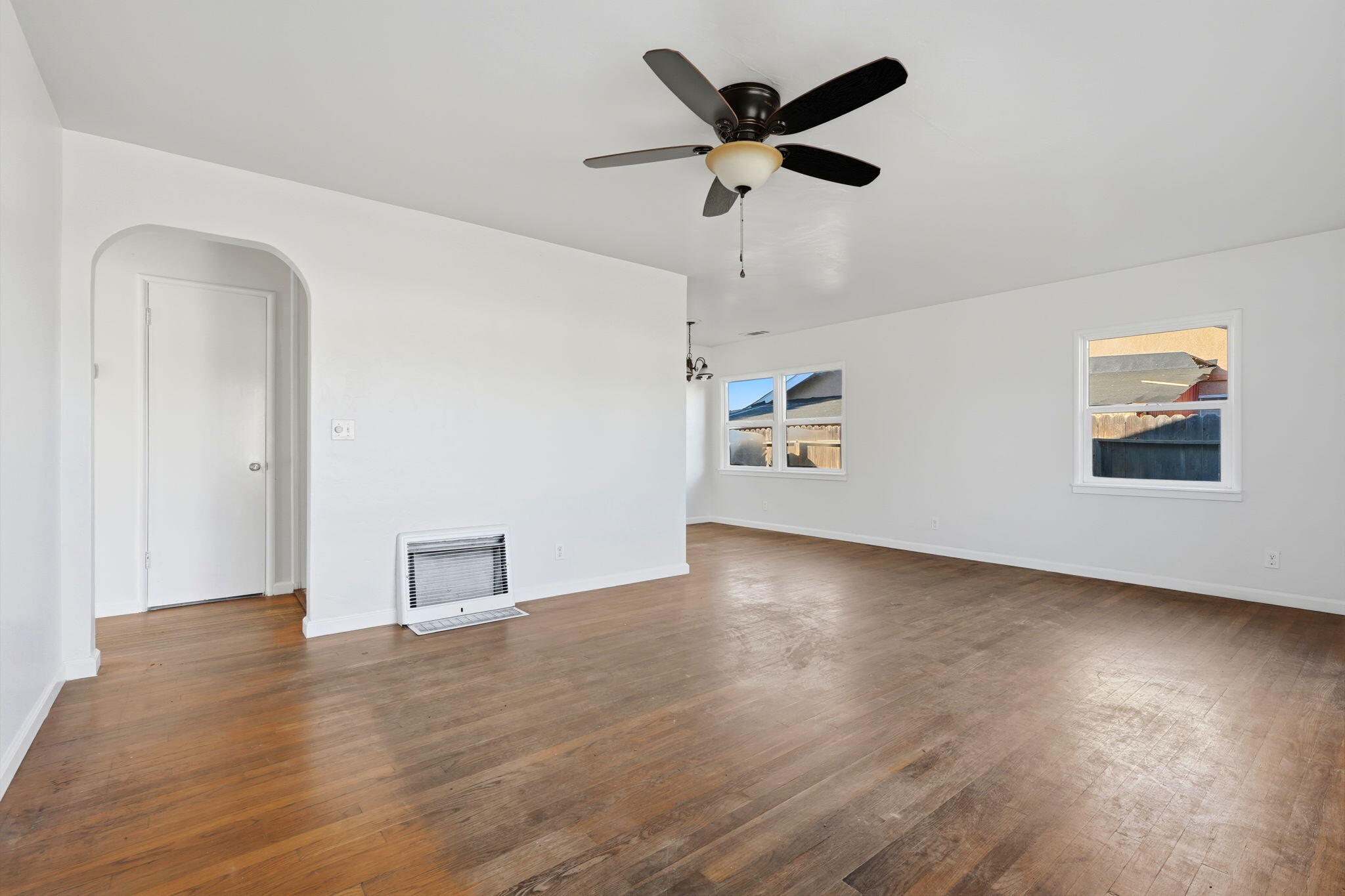 1683 W Morton Ave, Porterville, CA 93257