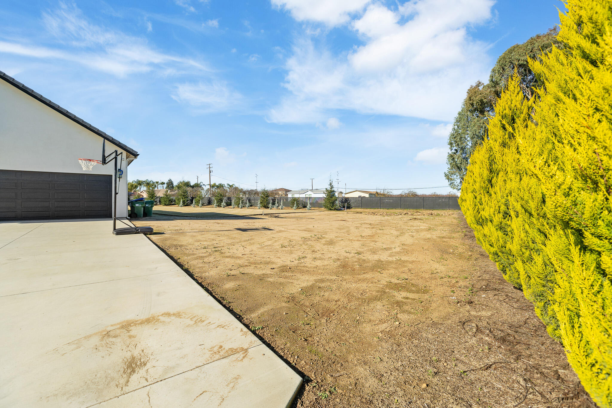 131 N Anderson Rd #B, Exeter, CA 93221