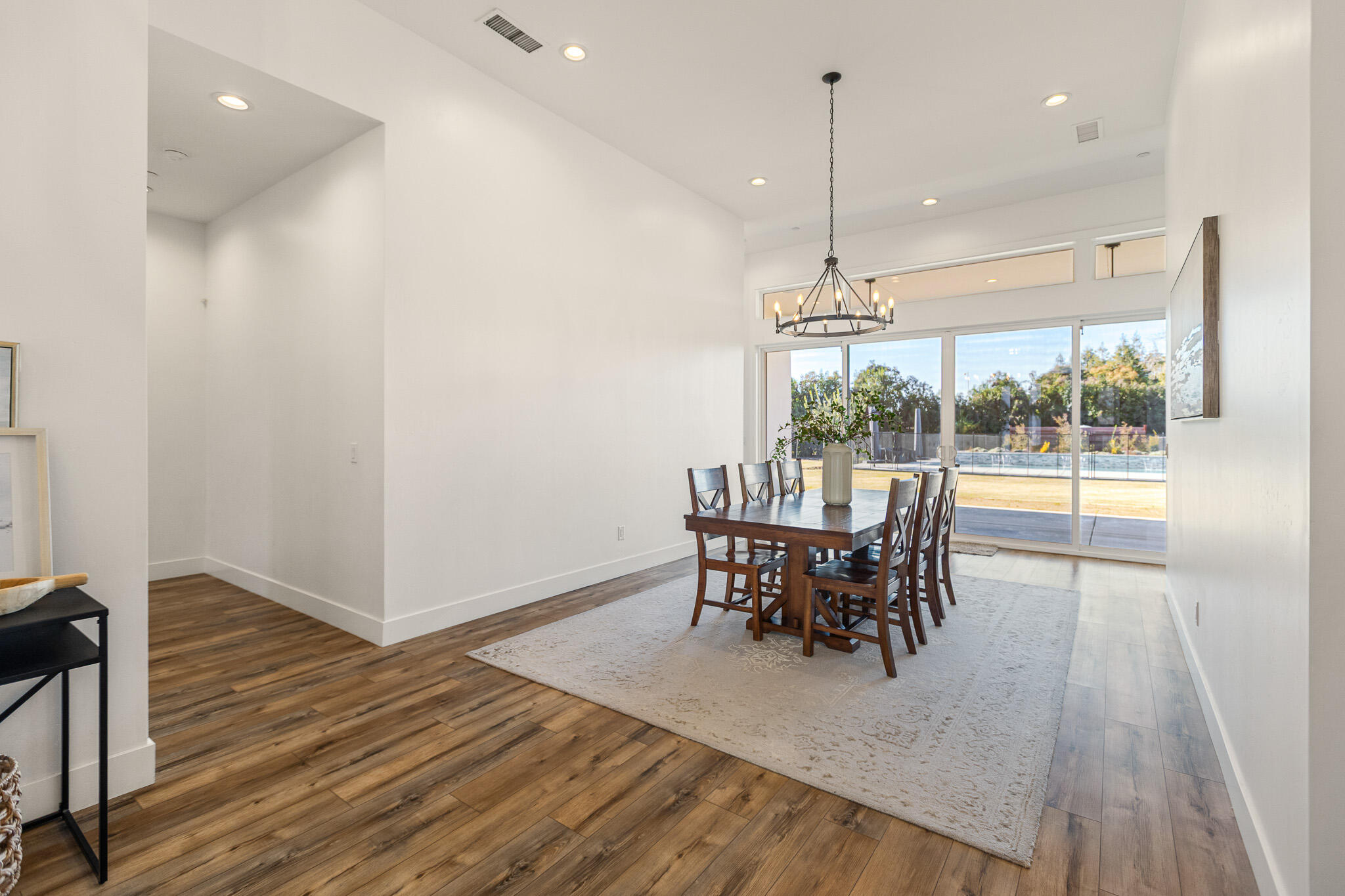 131 N Anderson Rd #B, Exeter, CA 93221