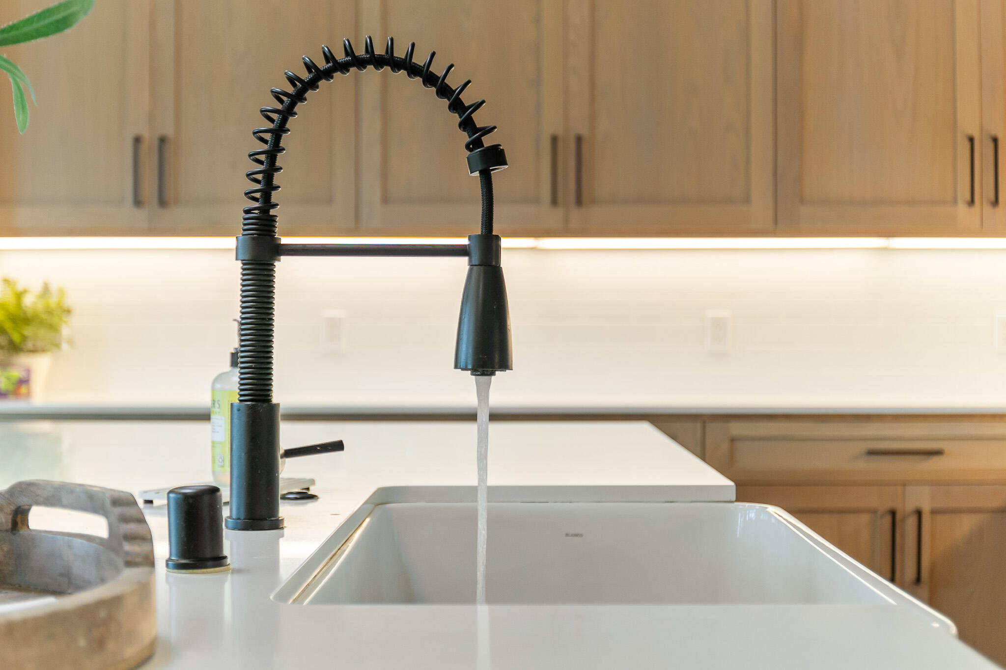 131 N Anderson Rd #B, Exeter, CA 93221