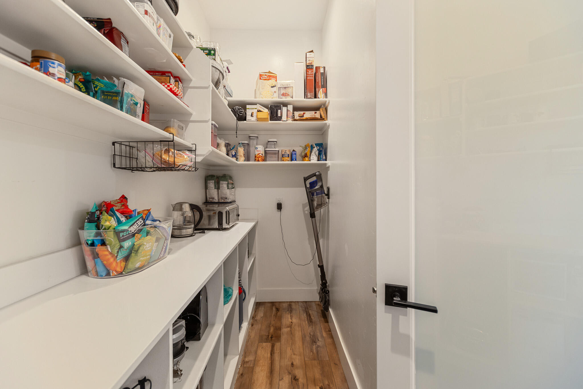 131 N Anderson Rd #B, Exeter, CA 93221