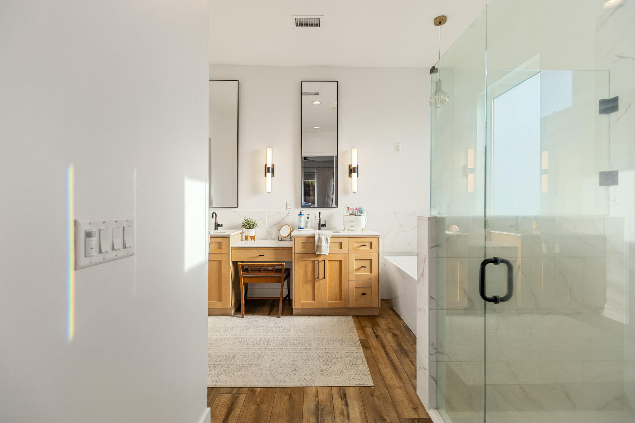 131 N Anderson Rd #B, Exeter, CA 93221