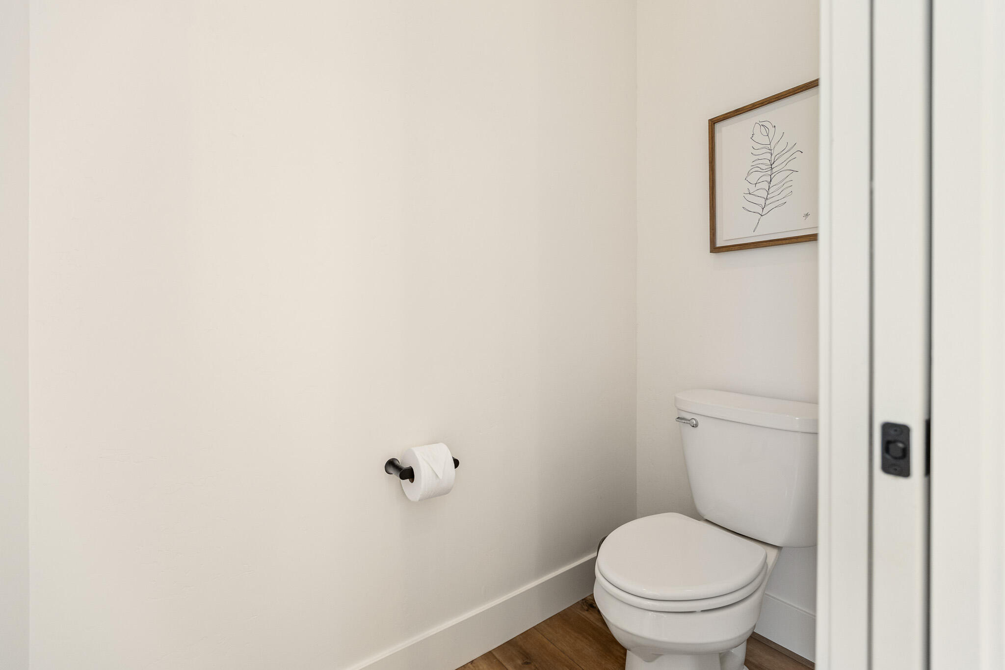 131 N Anderson Rd #B, Exeter, CA 93221