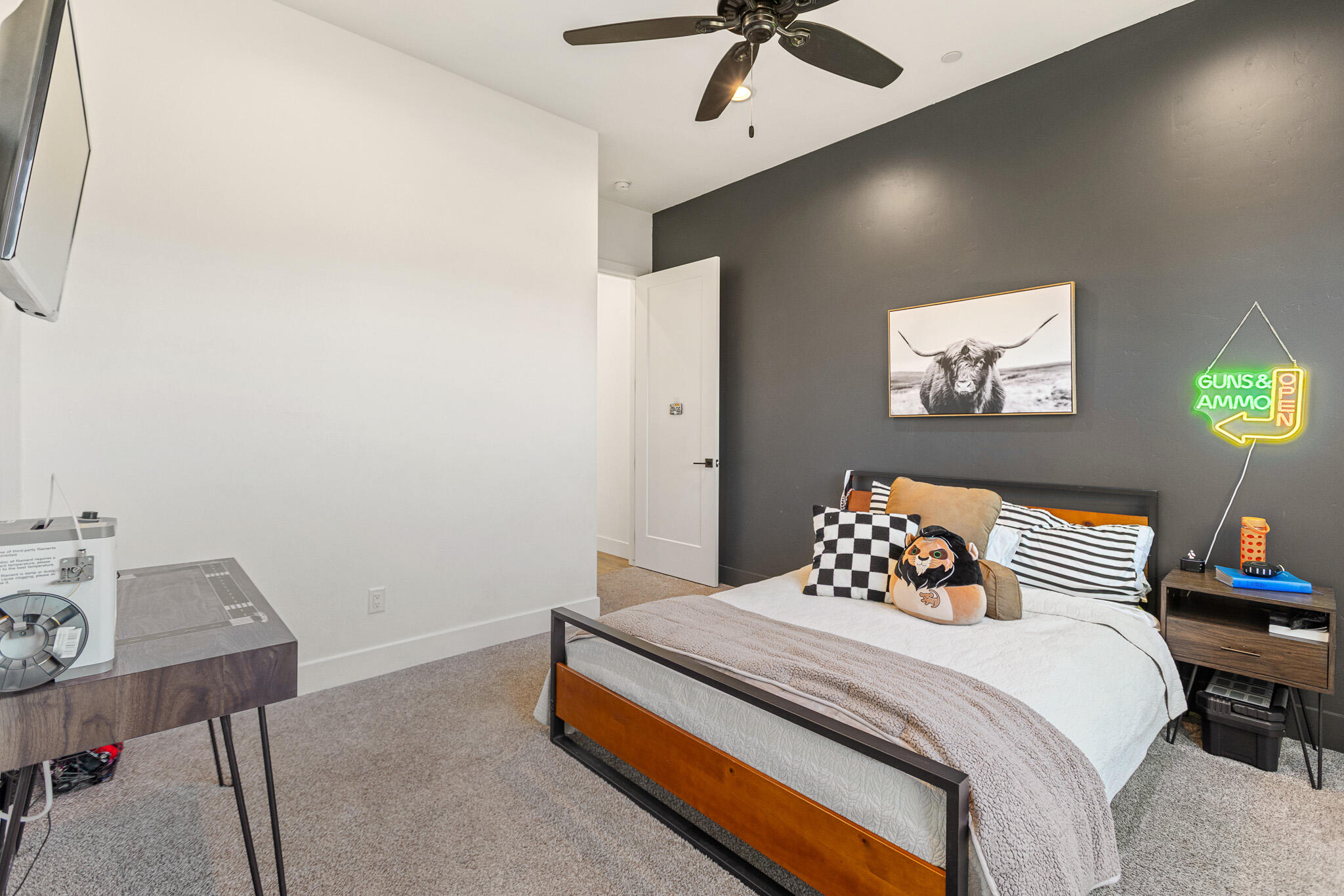 131 N Anderson Rd #B, Exeter, CA 93221