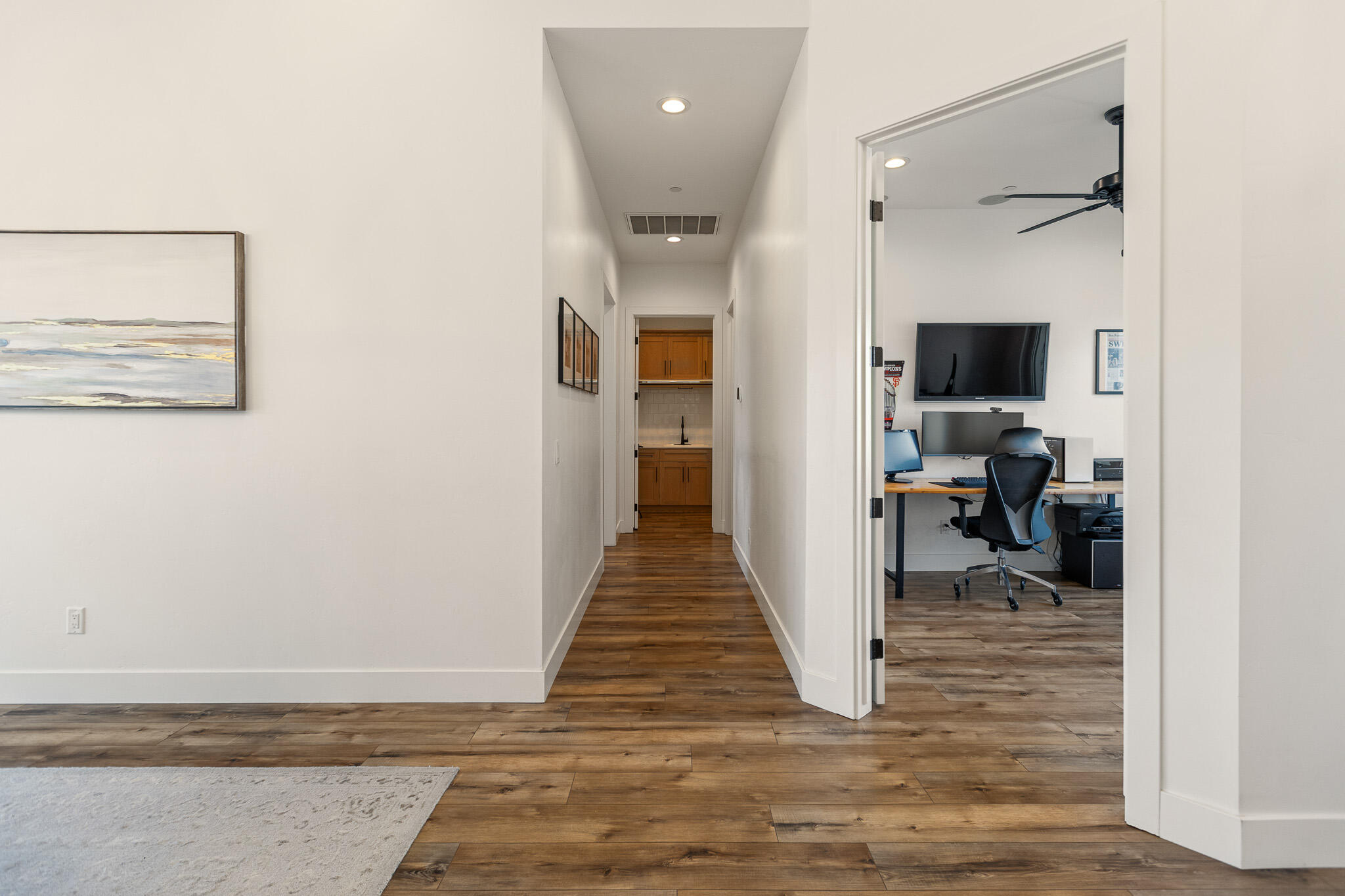 131 N Anderson Rd #B, Exeter, CA 93221