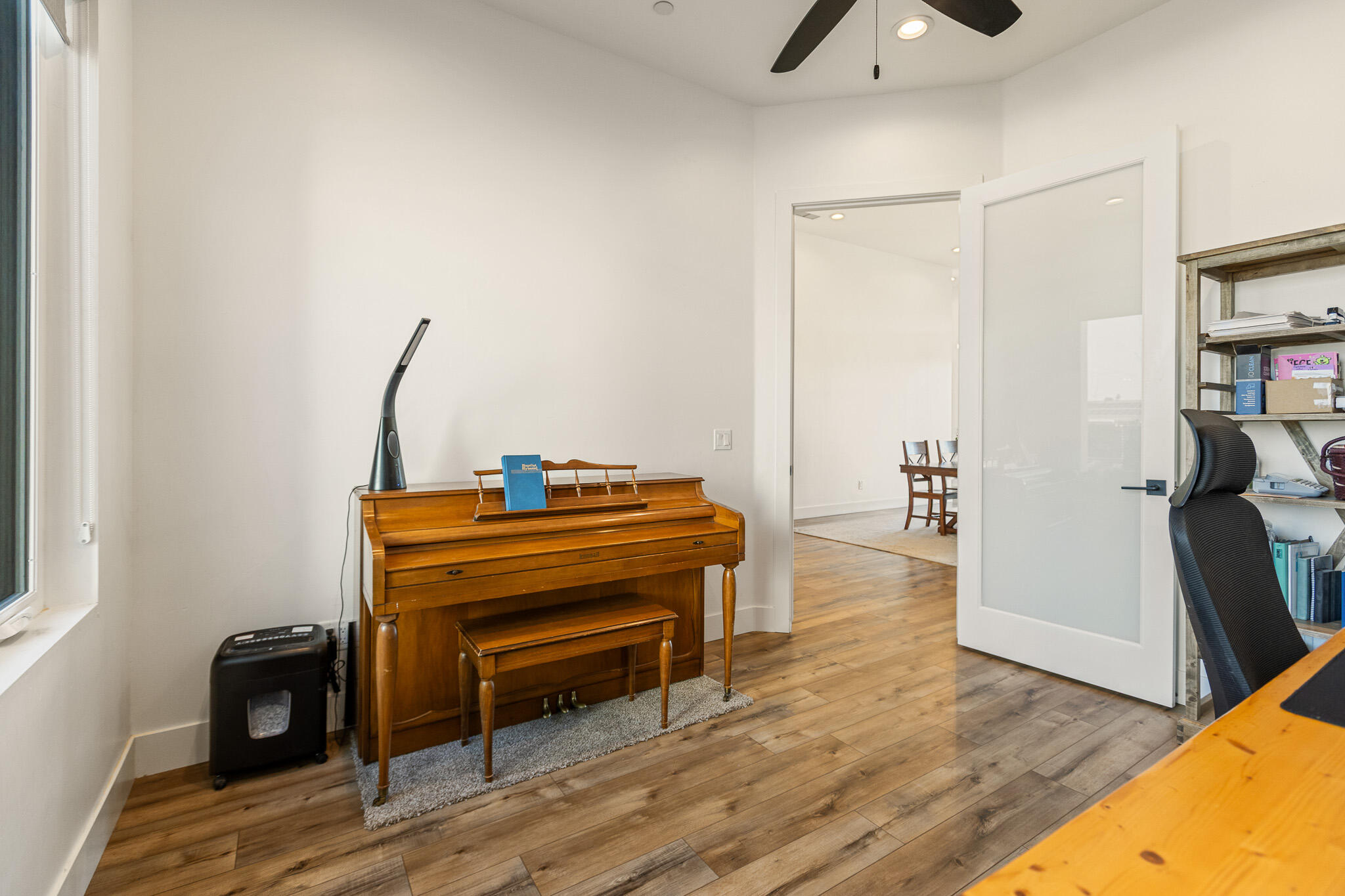 131 N Anderson Rd #B, Exeter, CA 93221