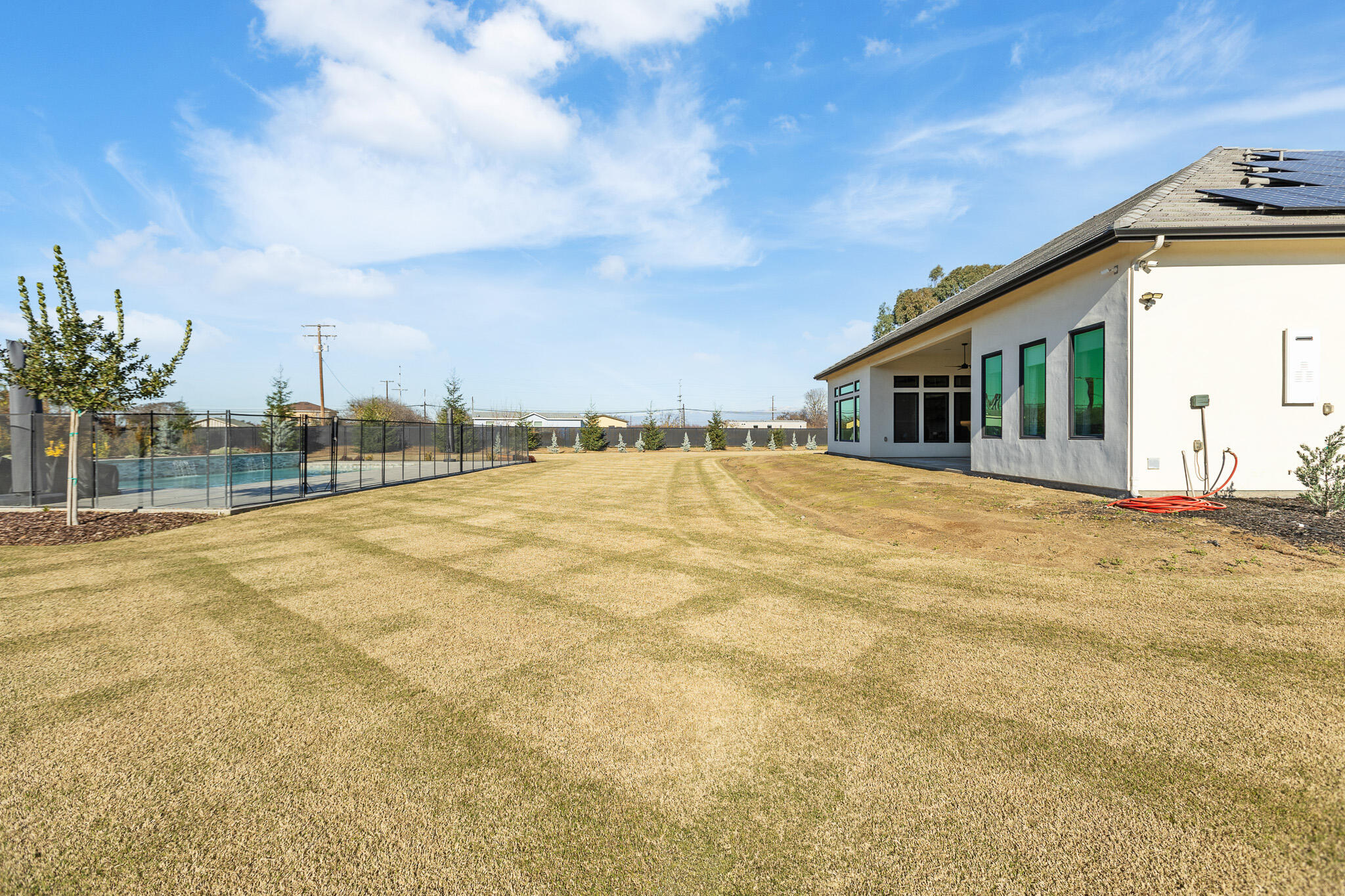 131 N Anderson Rd #B, Exeter, CA 93221