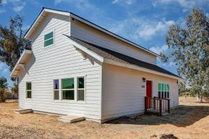 25143 Avenue 212 #212, Lindsay, CA 93247