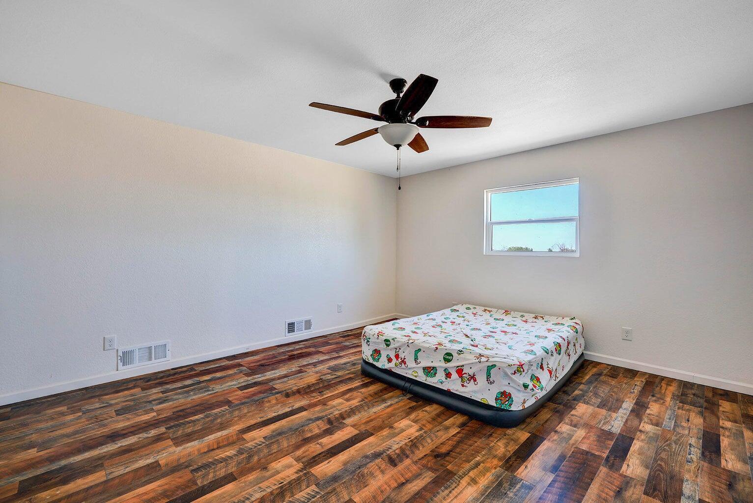 25143 Avenue 212 #212, Lindsay, CA 93247