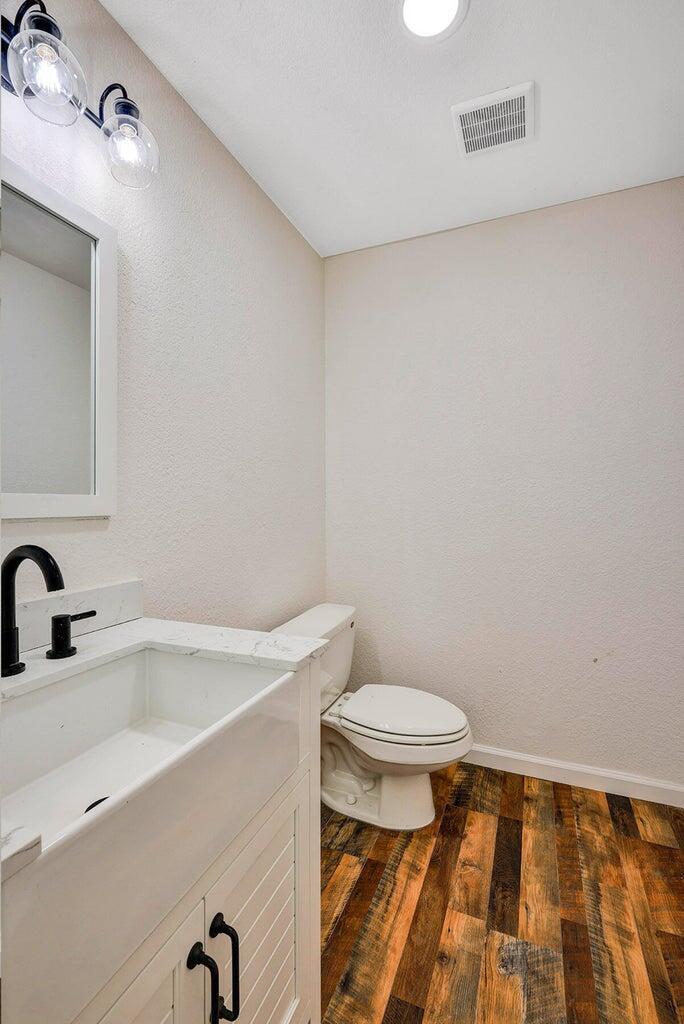 25143 Avenue 212 #212, Lindsay, CA 93247