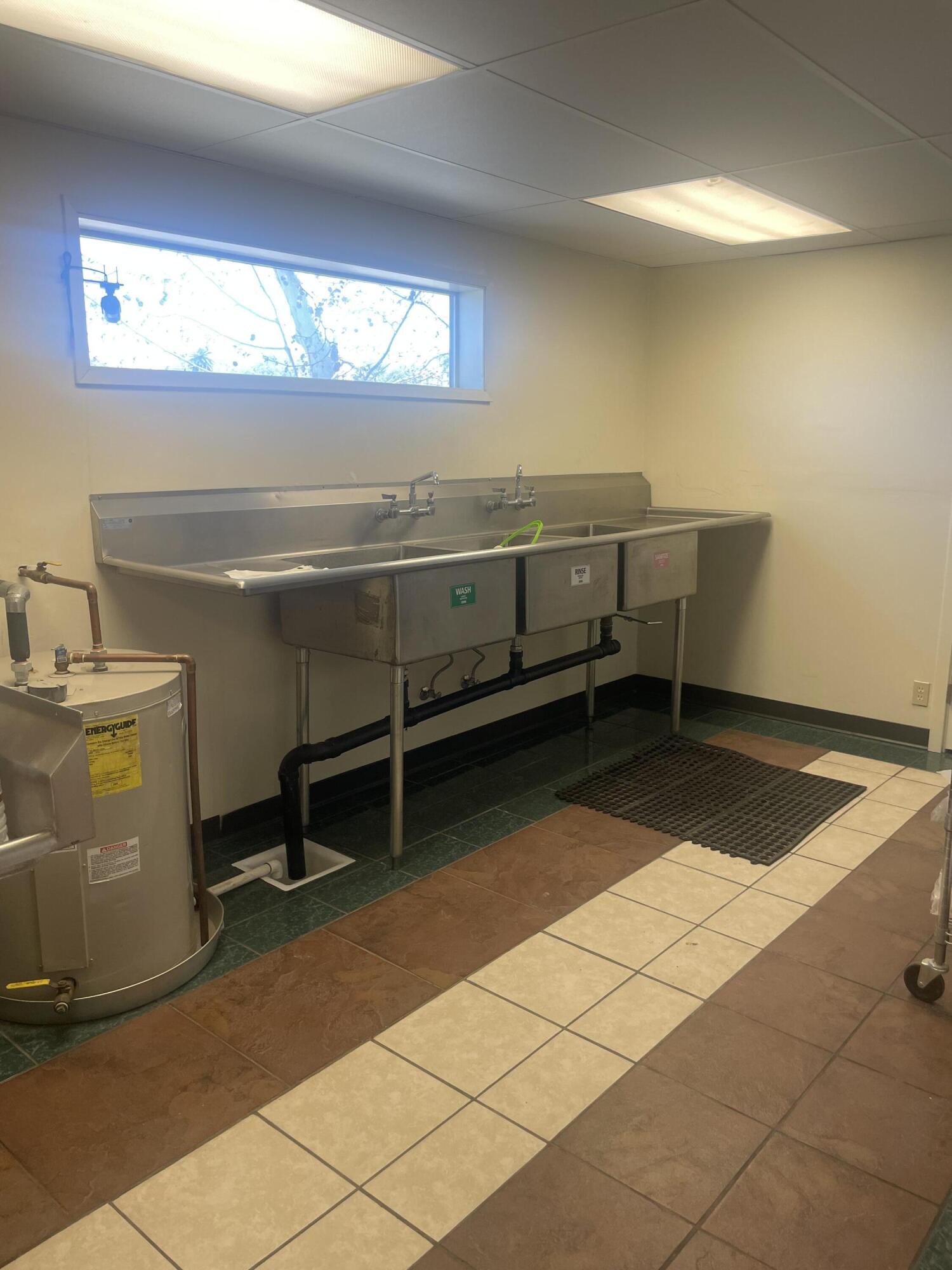 20934 Ave 296, Exeter, CA 93221