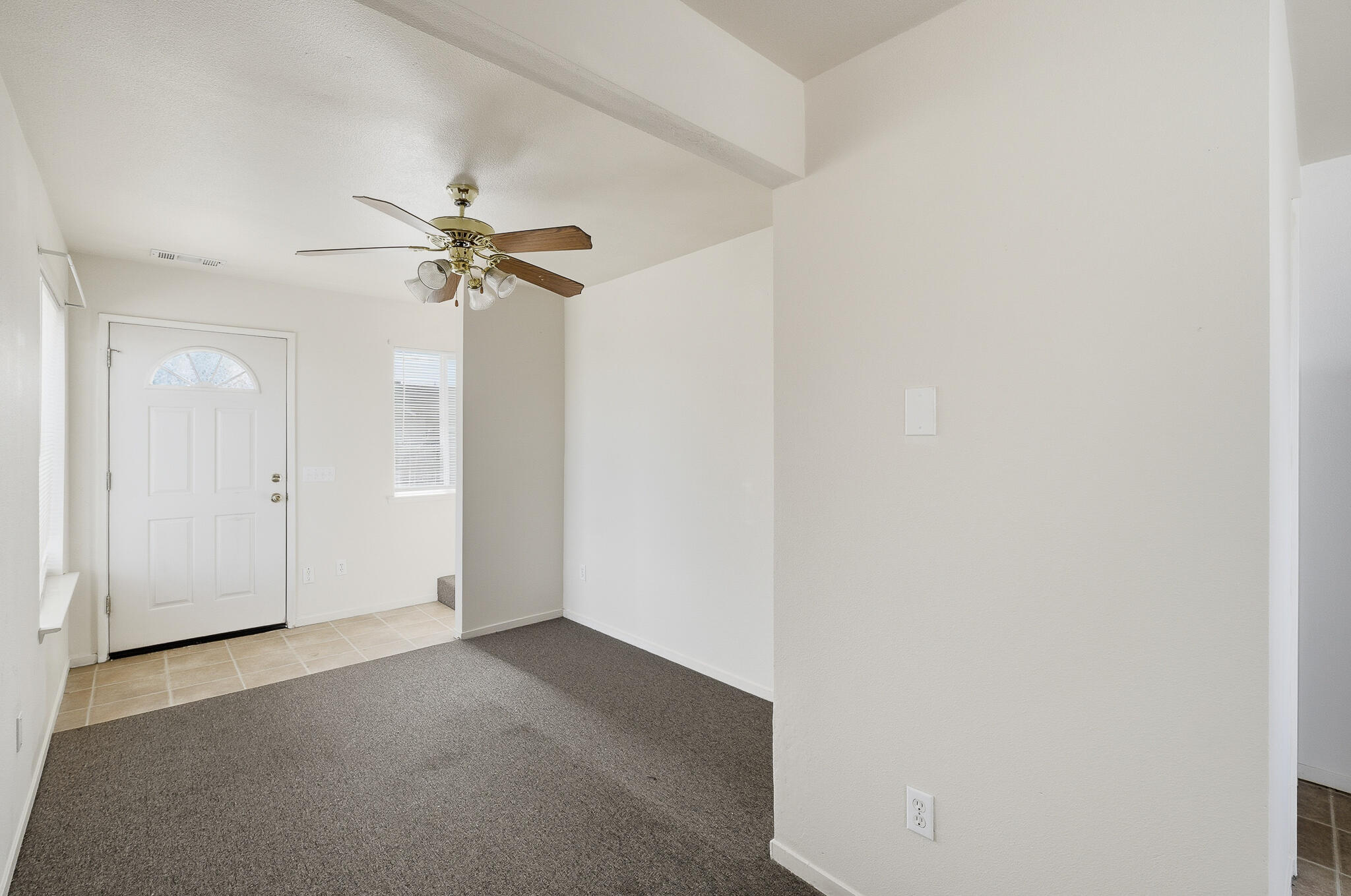 409 Valencia St, Lindsay, CA 93247