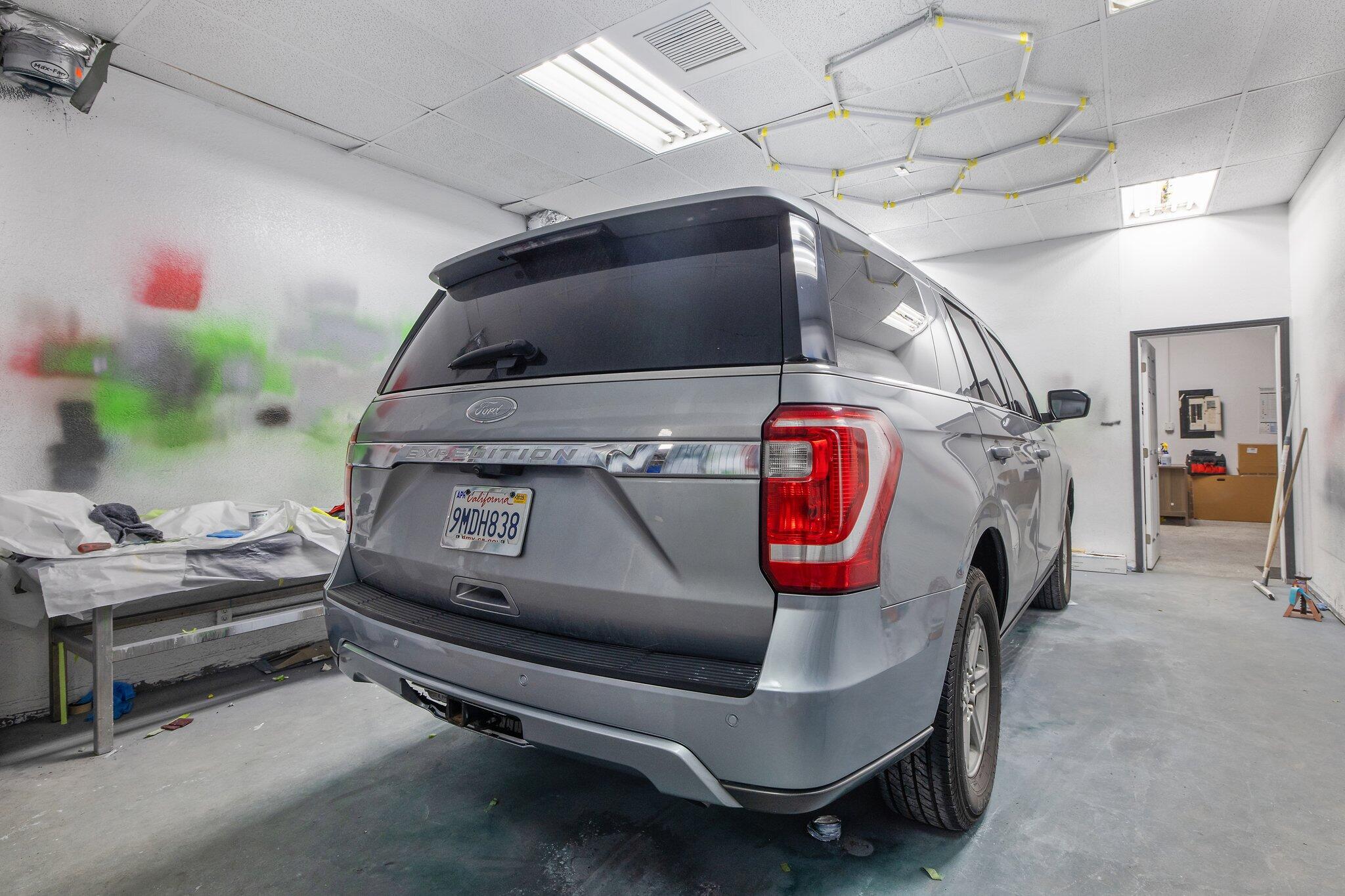 2121 E Mineral King Ave, Visalia, CA 93292