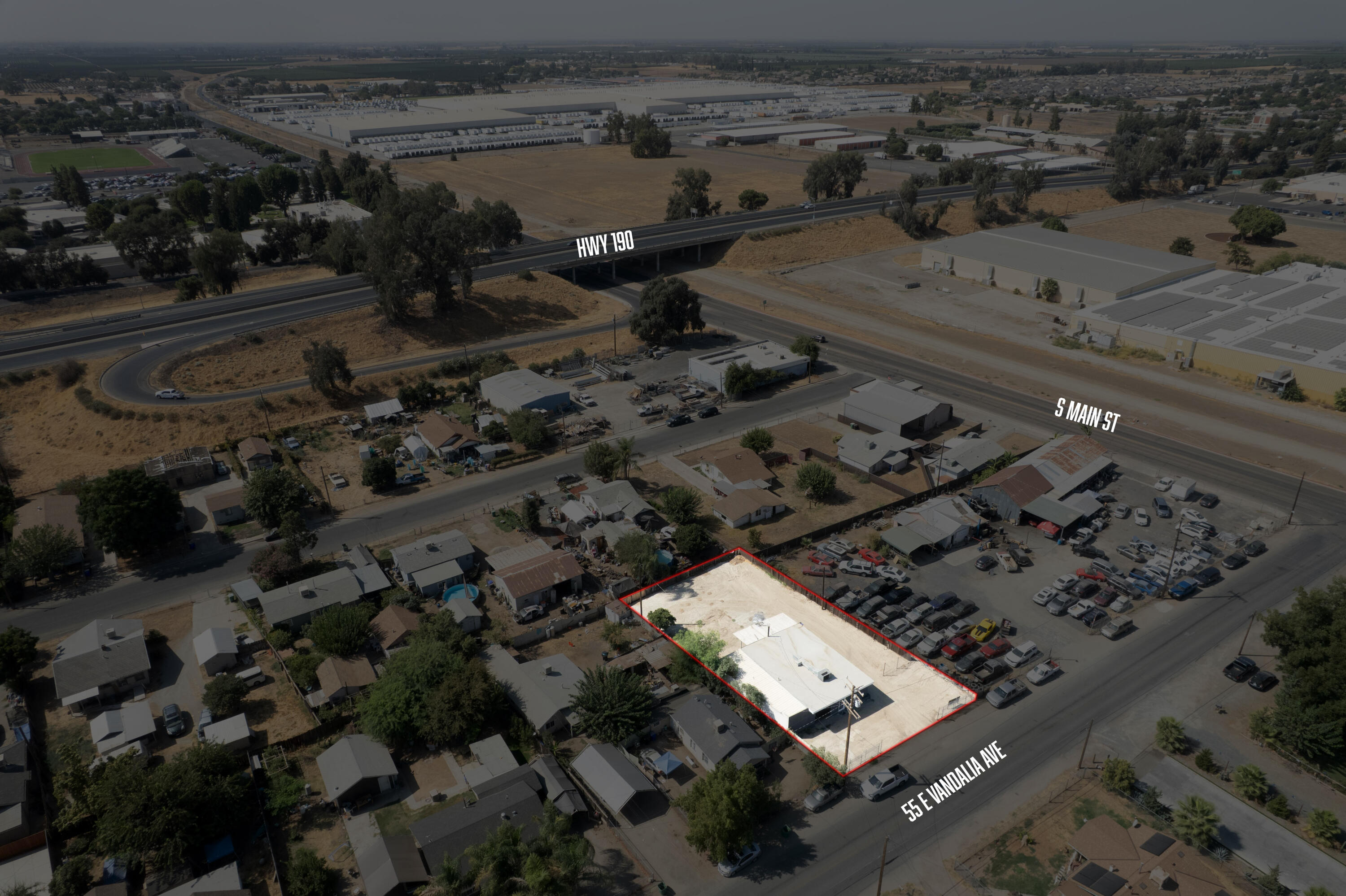 55 E Vandalia Ave, Porterville, CA 93257