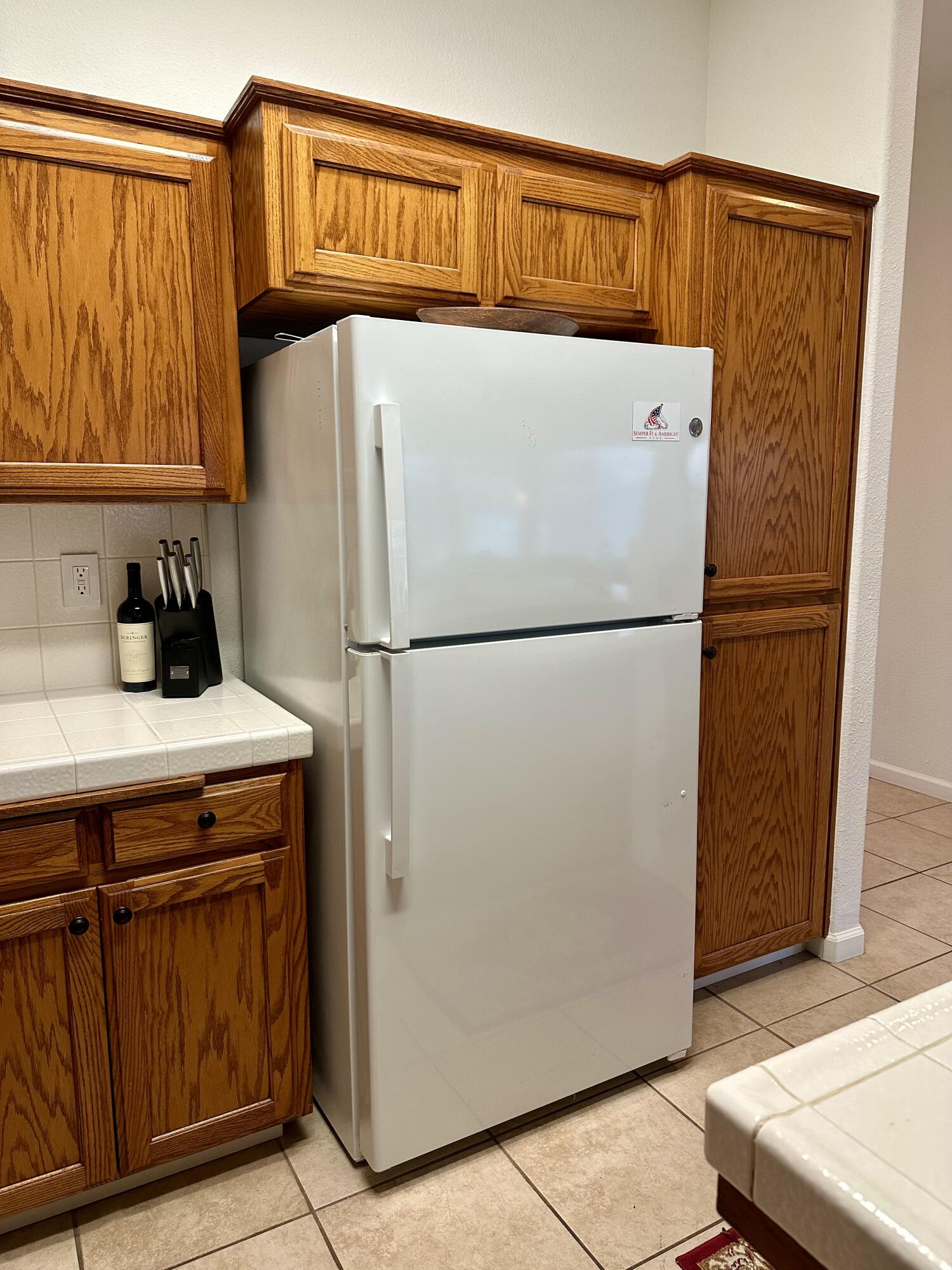 1126 Bradley Ct, Exeter, CA 93221