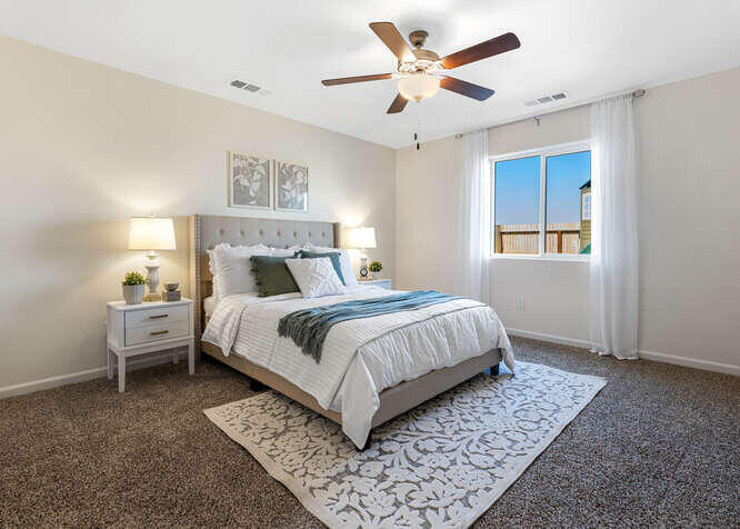 7141 W Wren Ave, Visalia, CA 93291