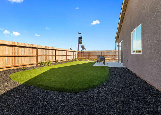 7141 W Wren Ave, Visalia, CA 93291