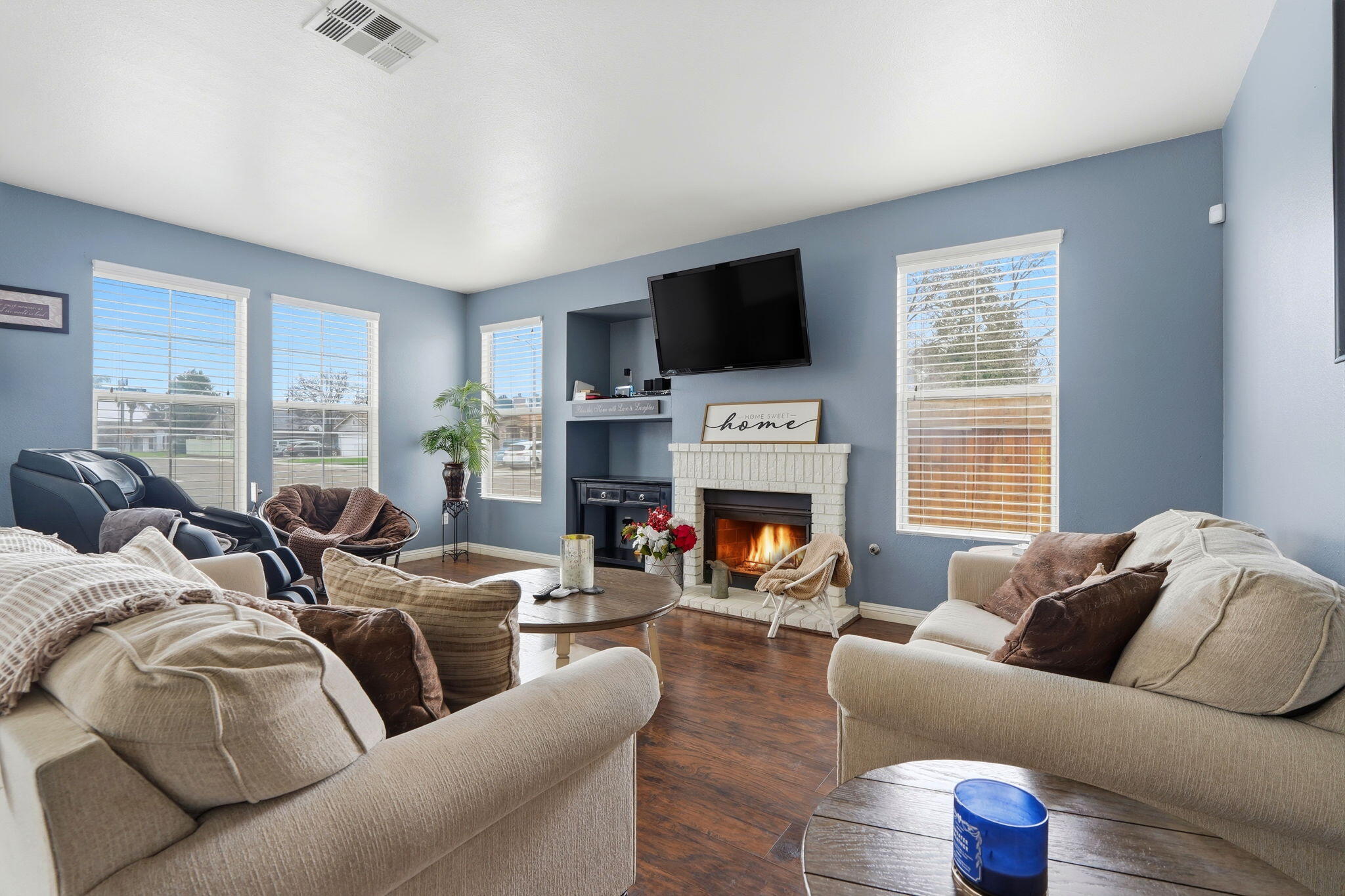 1865 W Wall Ave, Porterville, CA 93257