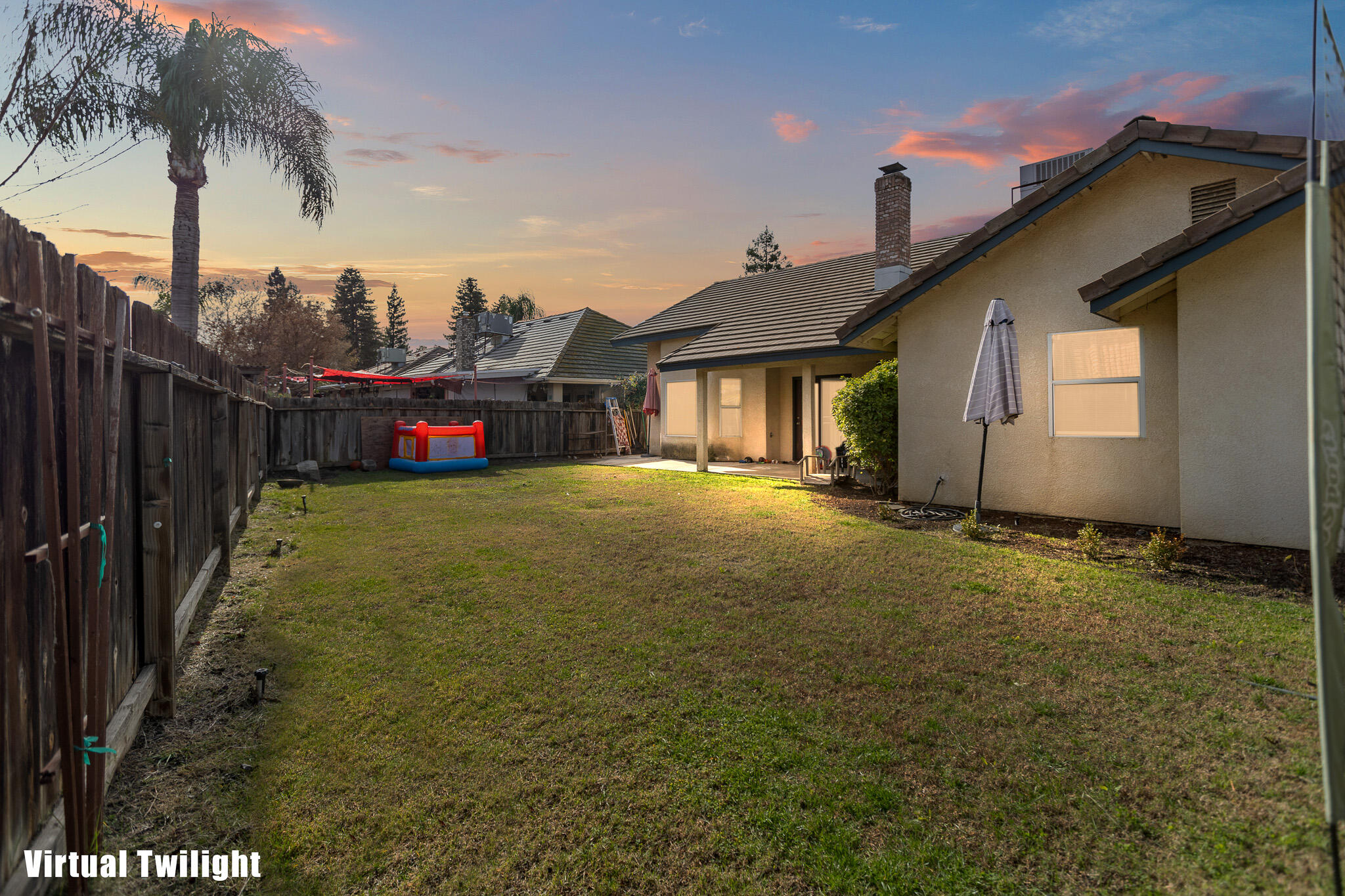 1128 N Noyes Ct, Visalia, CA 93291