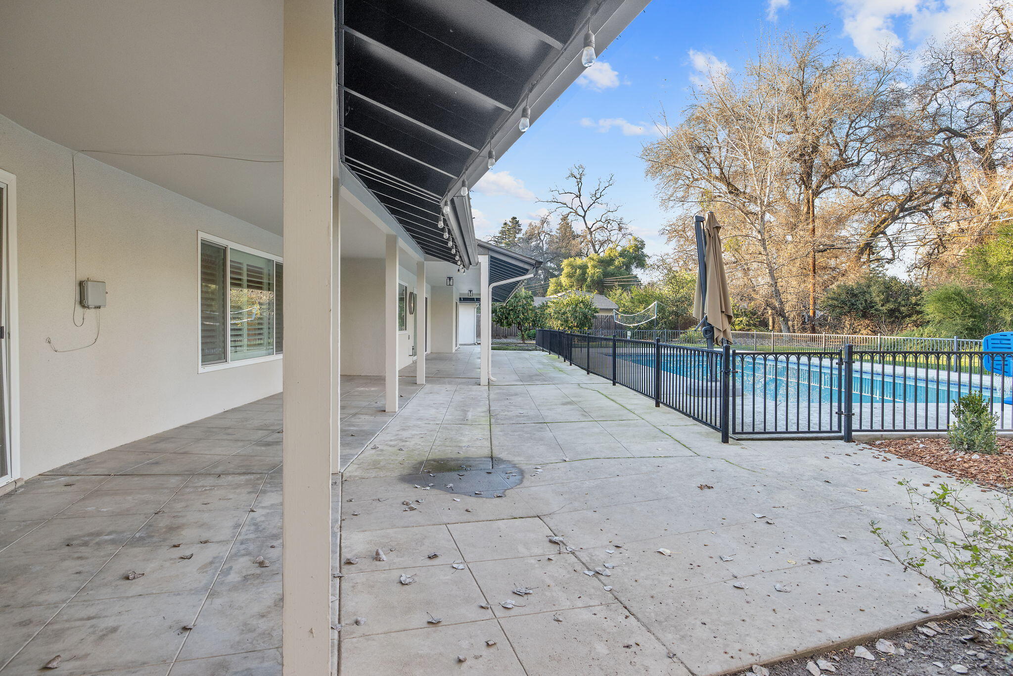 2212 W Sunset Dr, Visalia, CA 93291