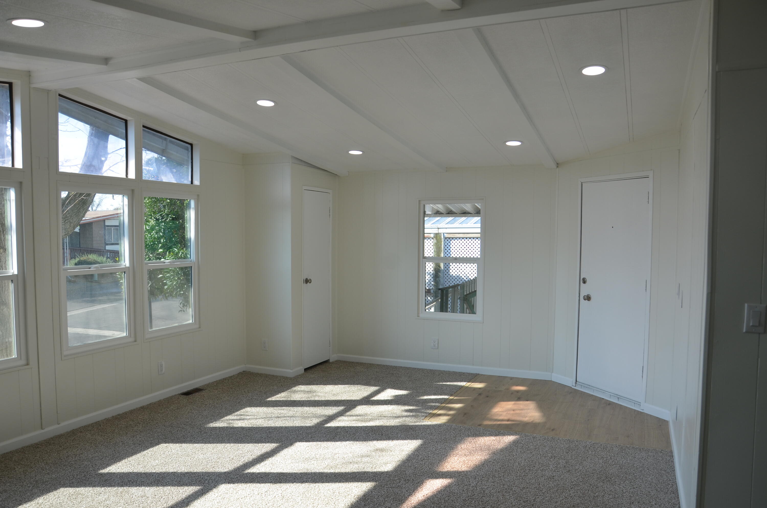 2400 W Midvalley Ave #S8, Visalia, CA 93277