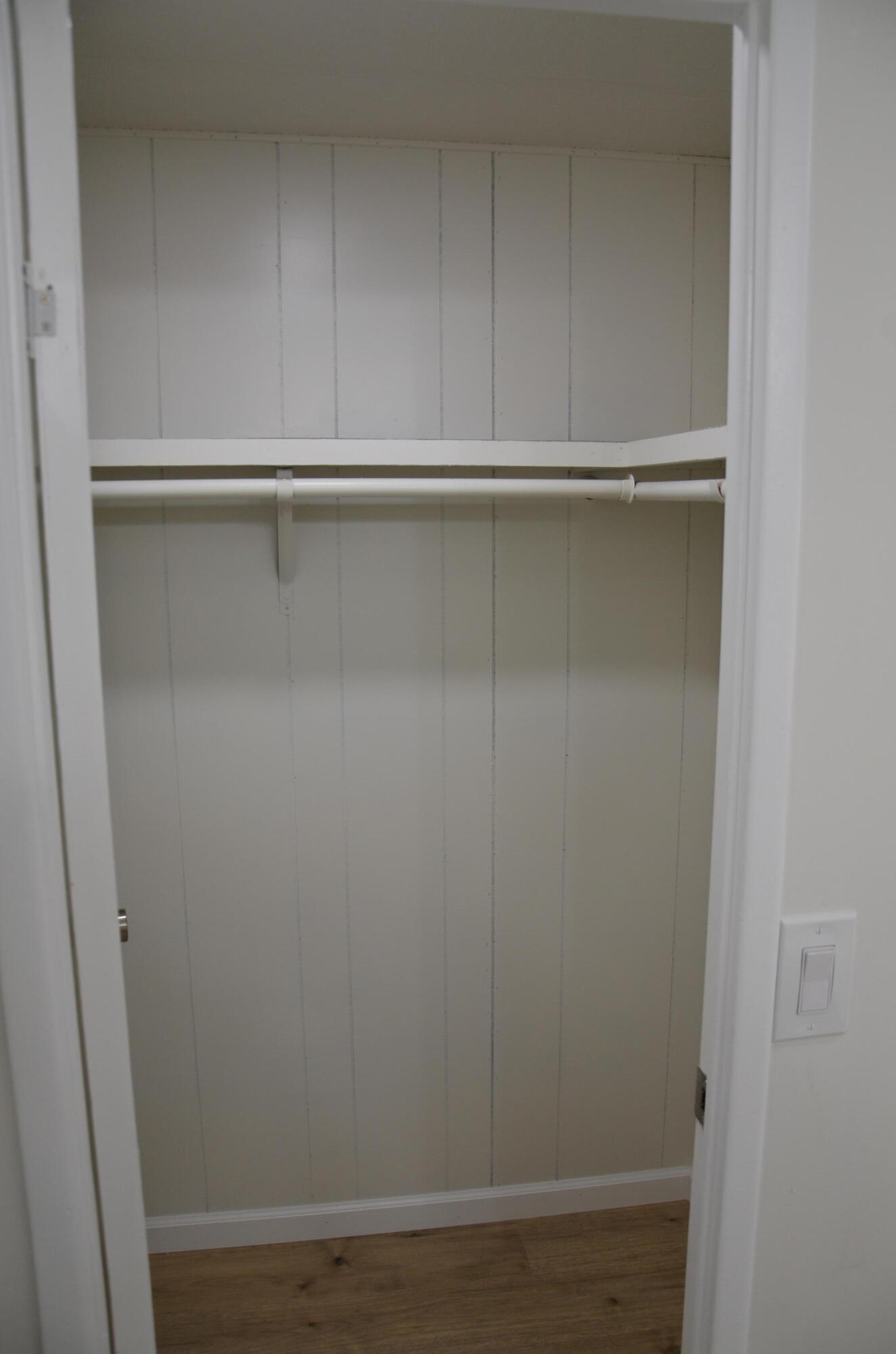 2400 W Midvalley Ave #S8, Visalia, CA 93277