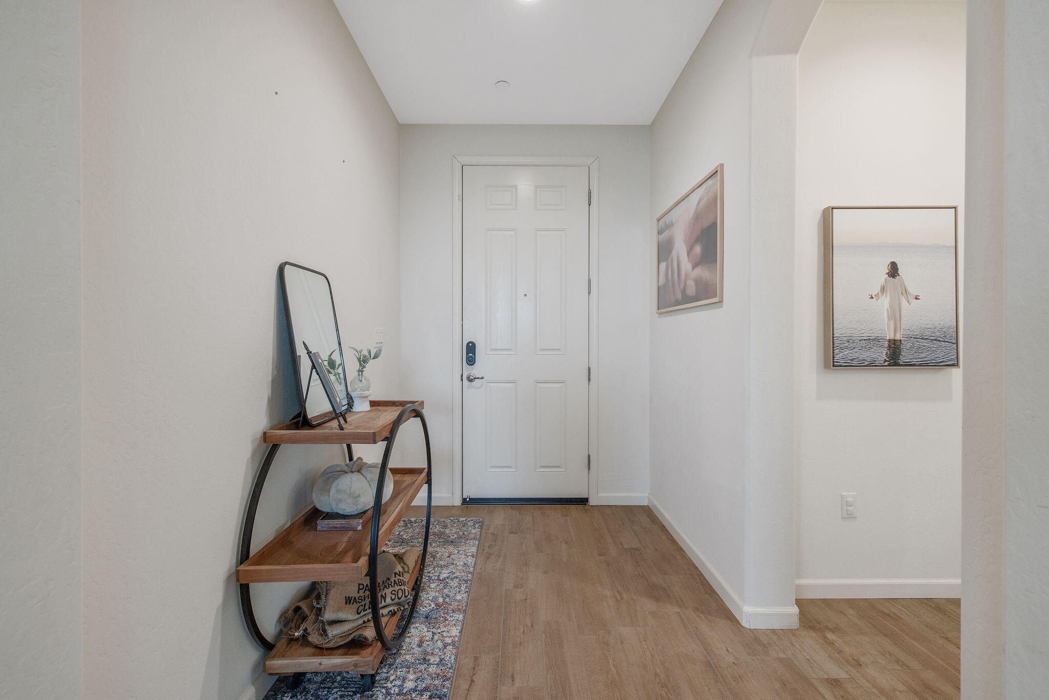 3159 Manchester St, Tulare, CA 93274