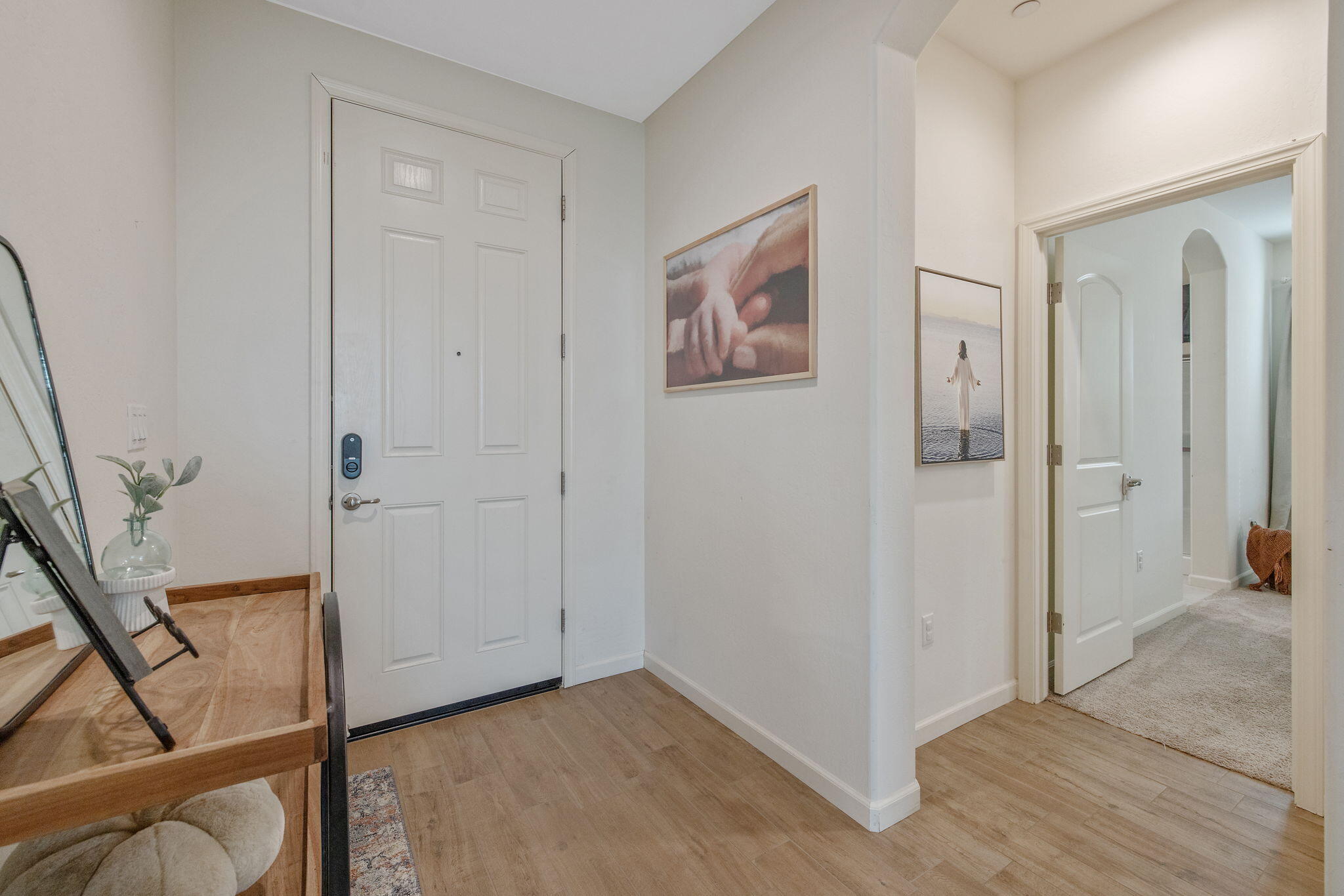 3159 Manchester St, Tulare, CA 93274