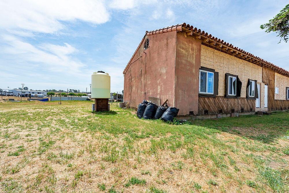 2803 Sharon Blvd, Madera, CA 93638