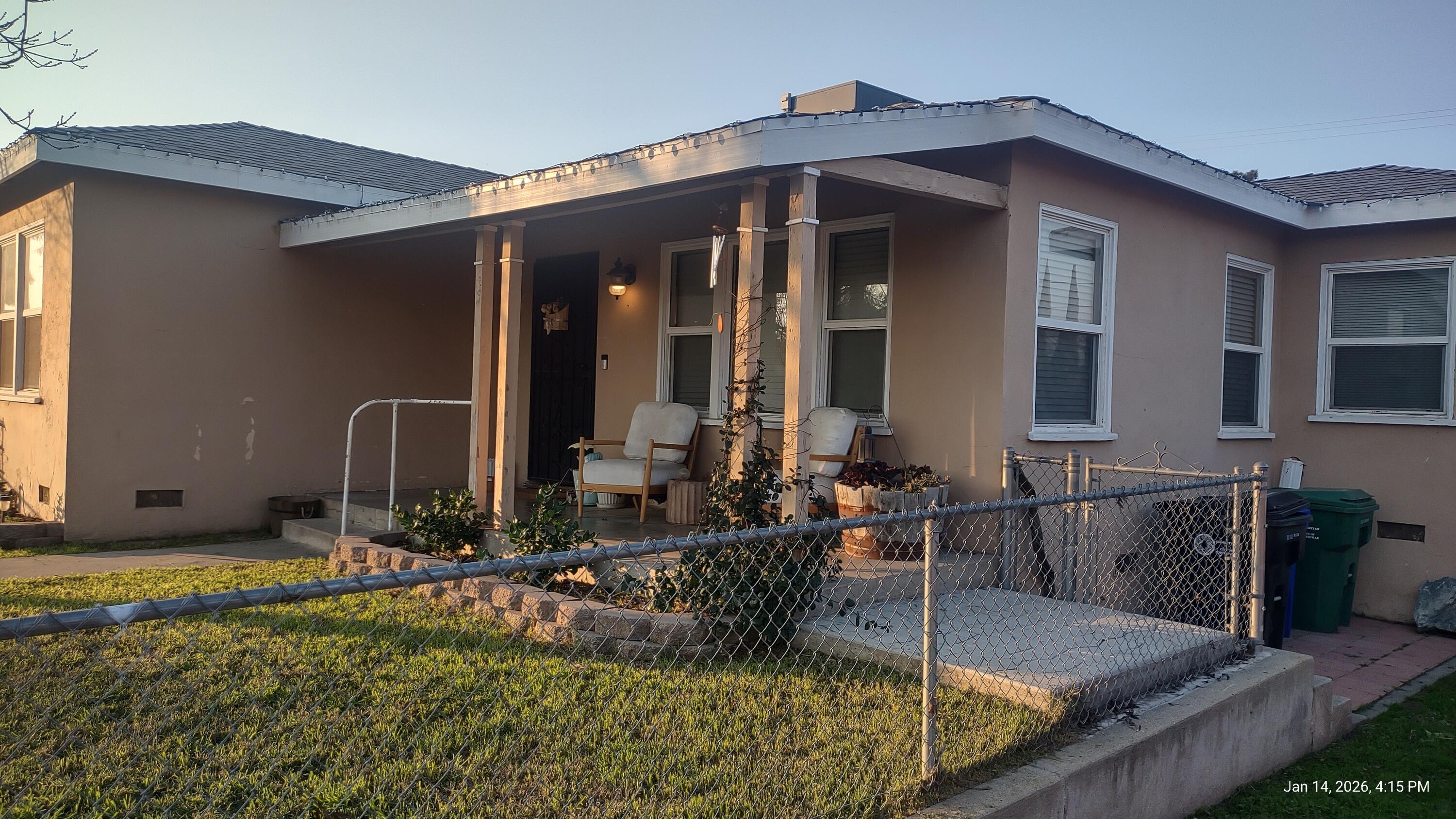 204 W Kanai Ave, Porterville, CA 93257