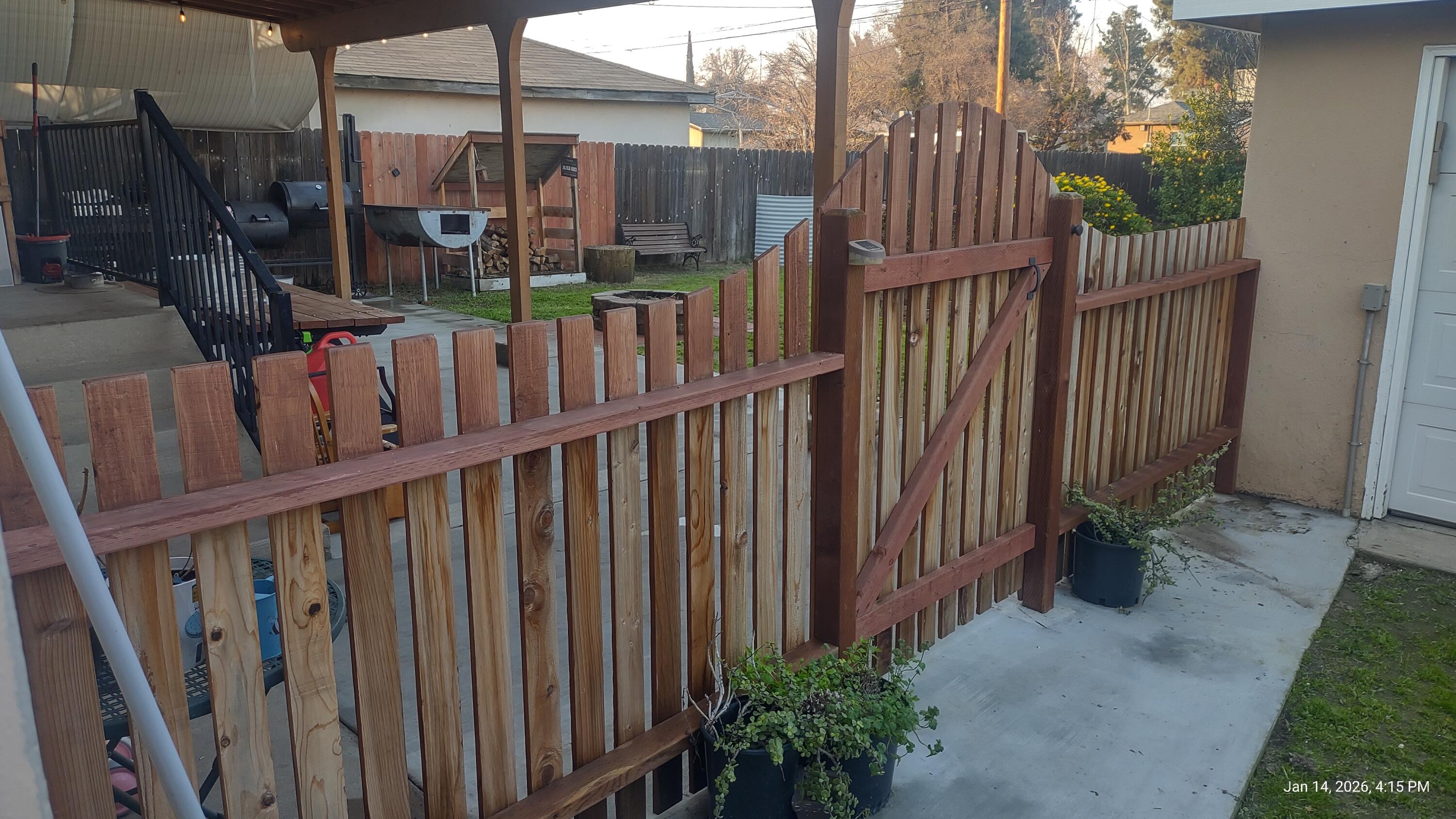 204 W Kanai Ave, Porterville, CA 93257