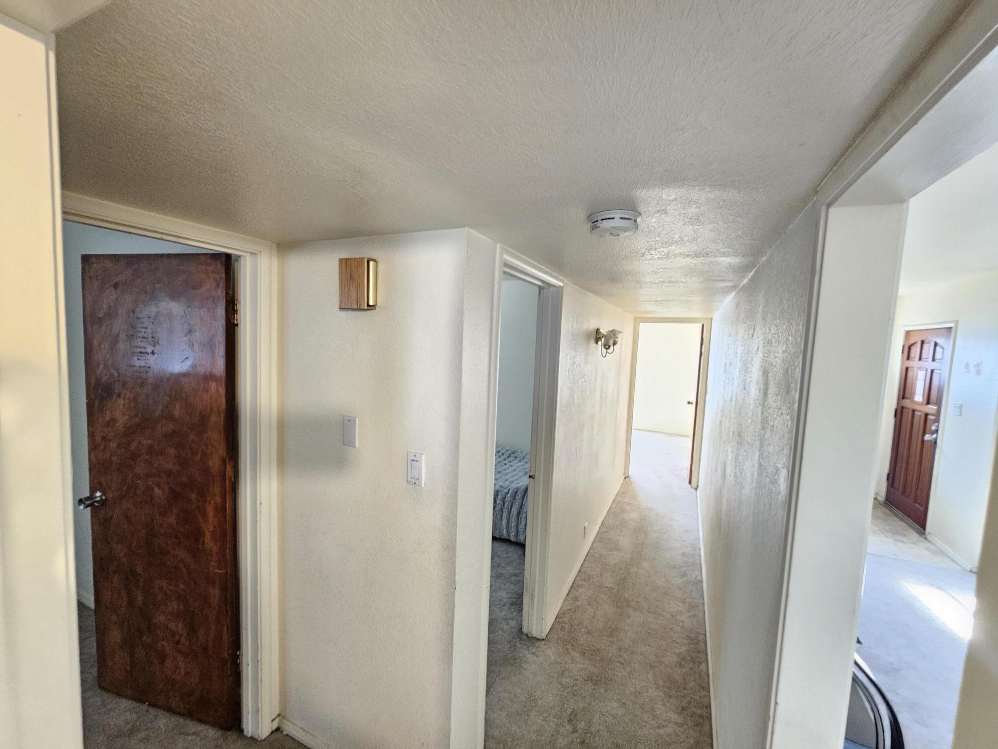 1544 E Bardsley Ave, Tulare, CA 93274