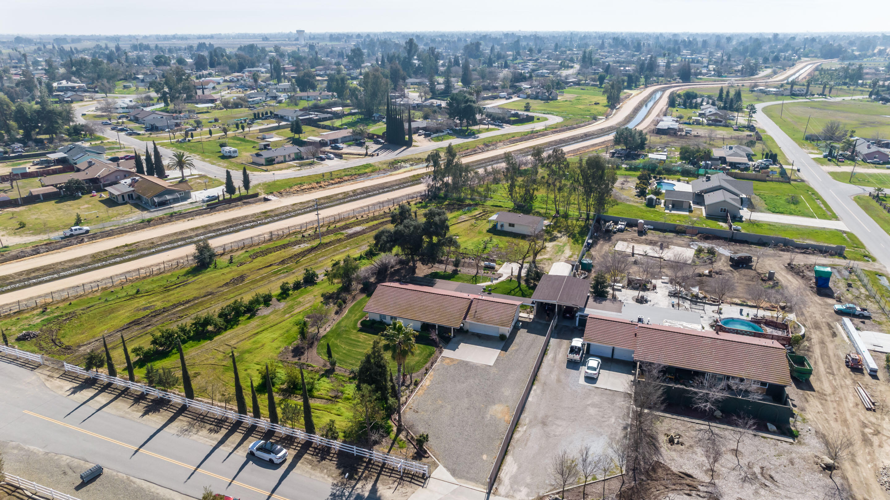 25540 Lynn Pl #B, Madera, CA 93638