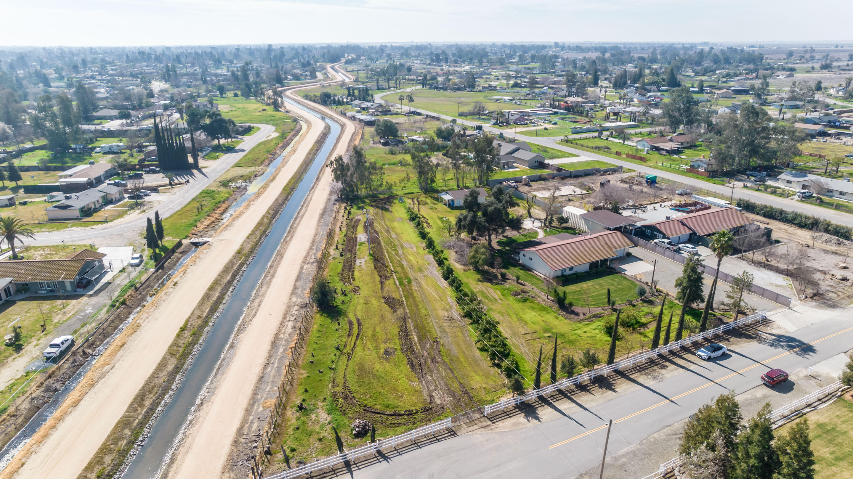 25540 Lynn Pl #B, Madera, CA 93638