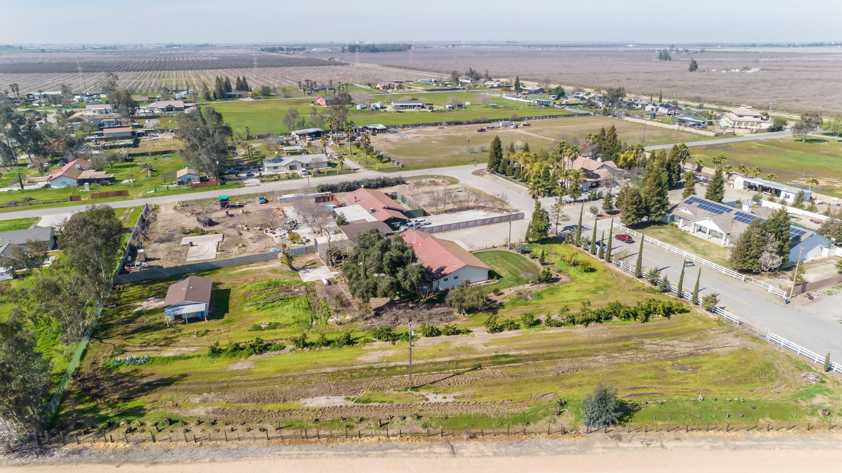 25540 Lynn Pl #B, Madera, CA 93638