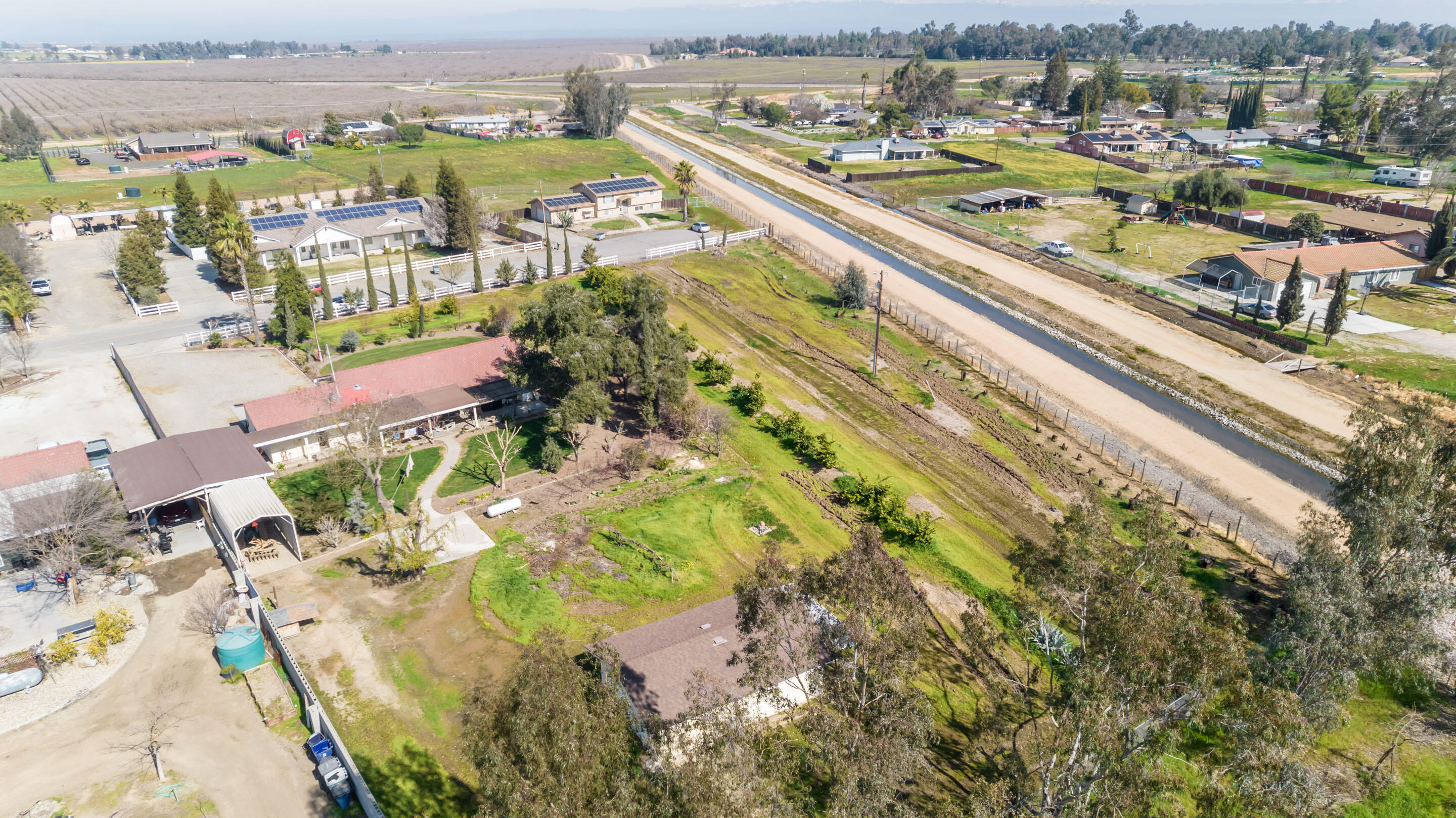 25540 Lynn Pl #B, Madera, CA 93638