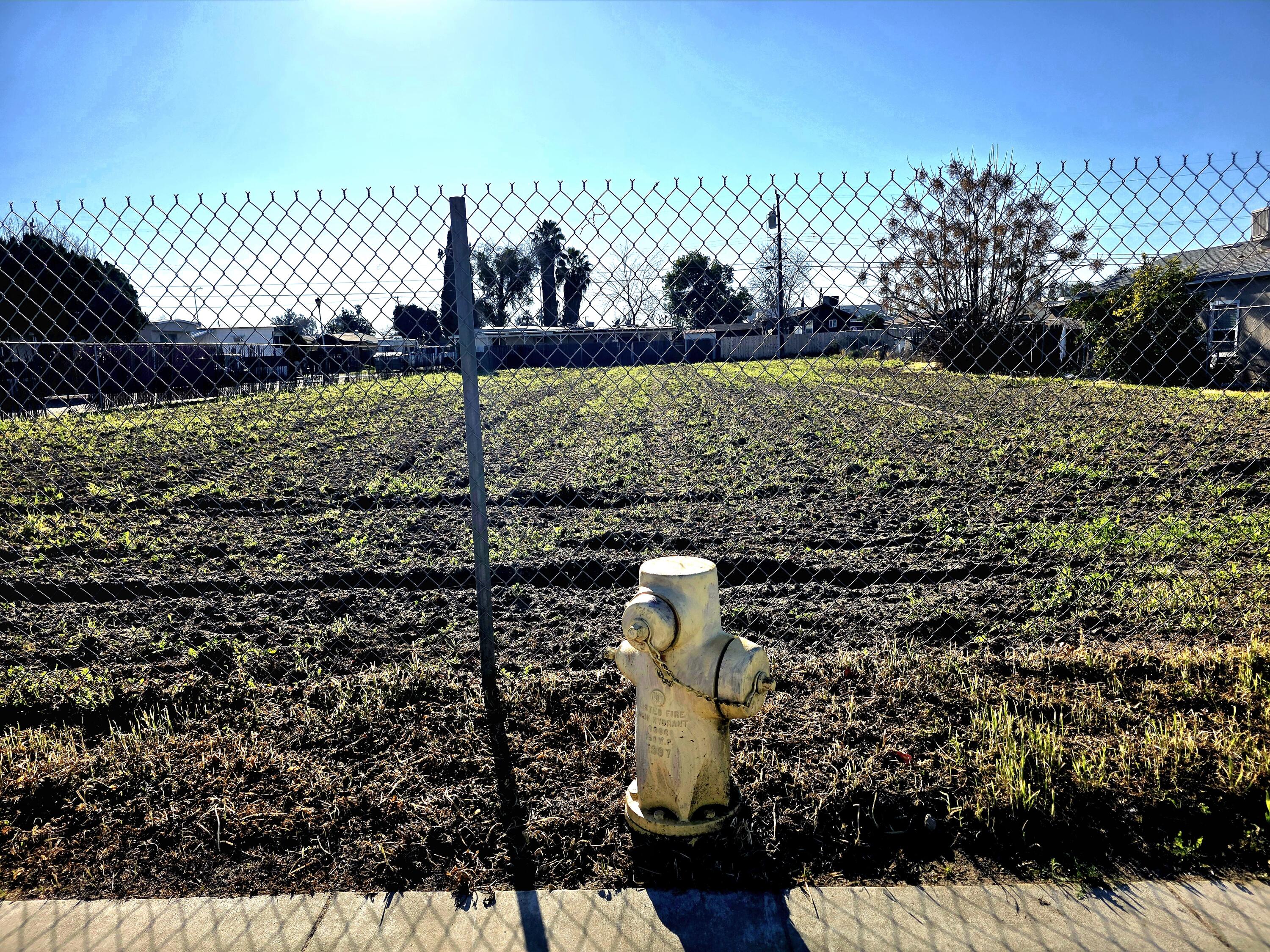 2331 W Front St, Selma, CA 93662