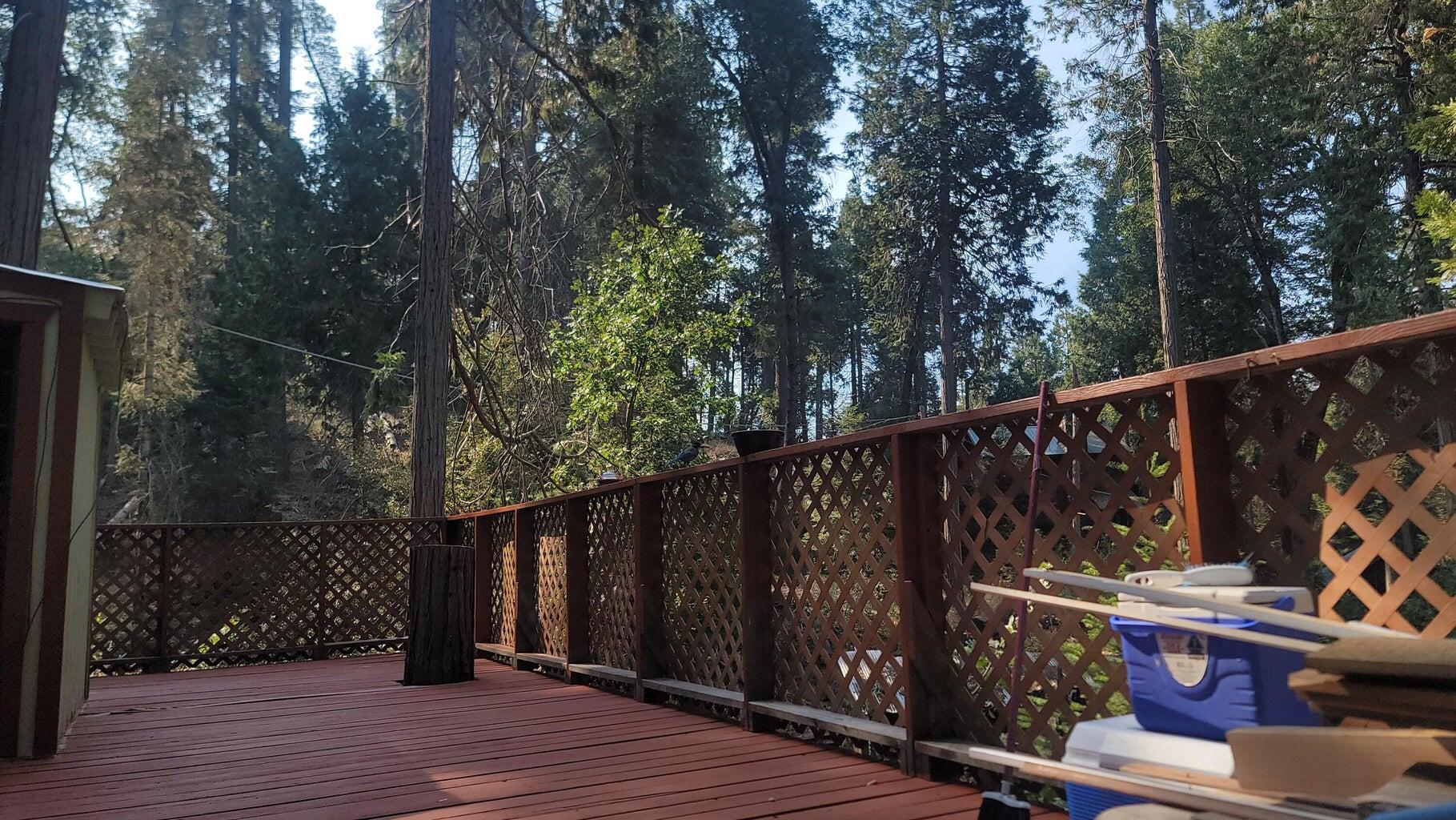 57918 Redwood Trl, Badger, CA 93603