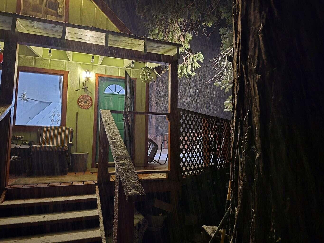 57918 Redwood Trl, Badger, CA 93603