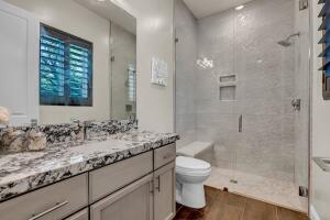 6702 W Harter Ave, Visalia, CA 93277