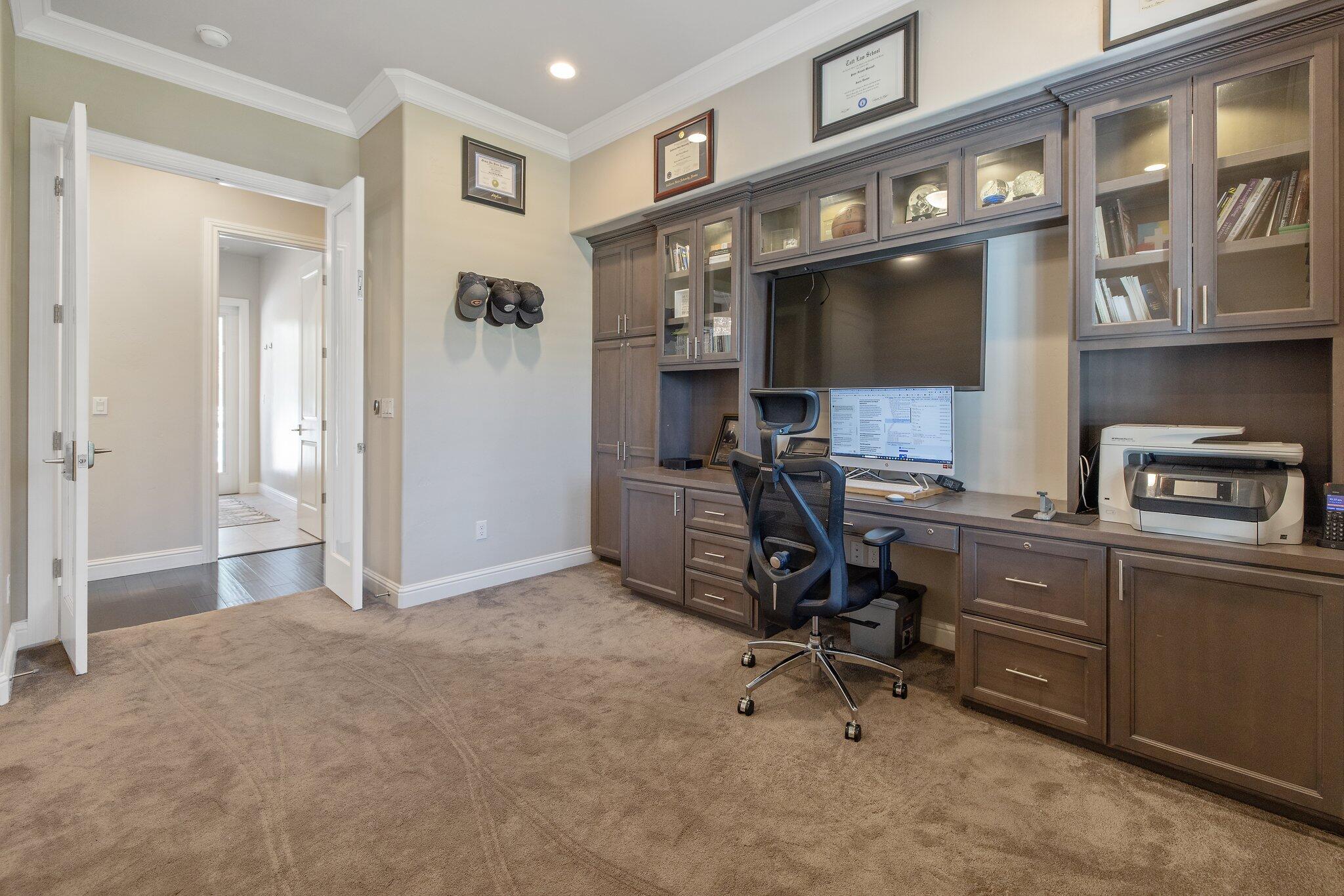 6702 W Harter Ave, Visalia, CA 93277