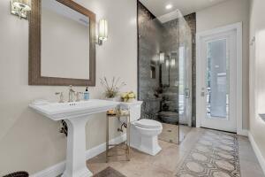 6702 W Harter Ave, Visalia, CA 93277