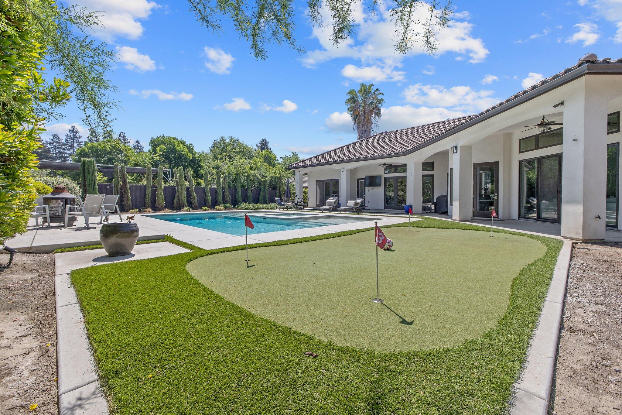 6702 W Harter Ave, Visalia, CA 93277